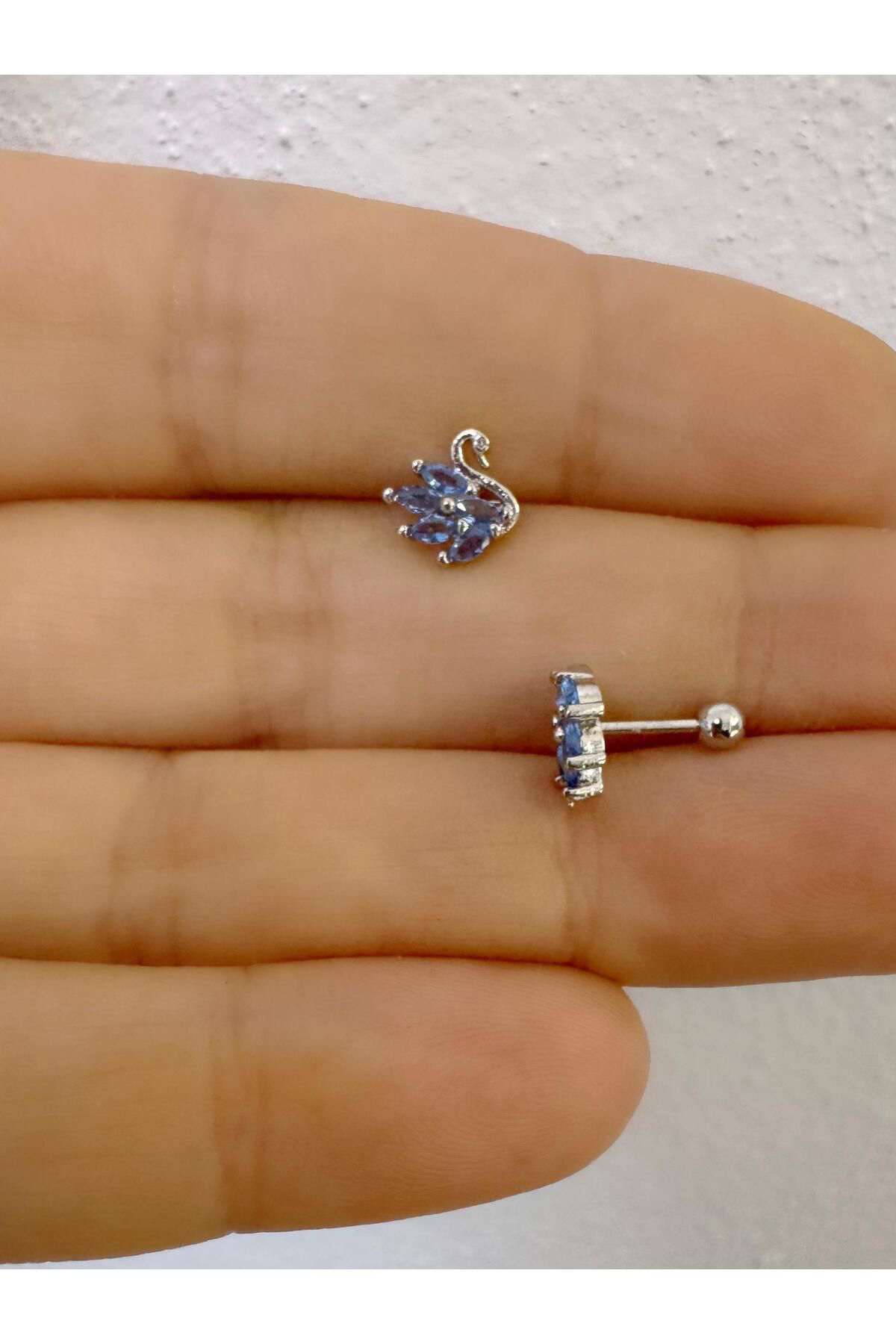 Arescollection 1 Adet Mavi Zirkon Taşli Kuğu Tragus Helix Kikirdak Lobe Uyumlu P