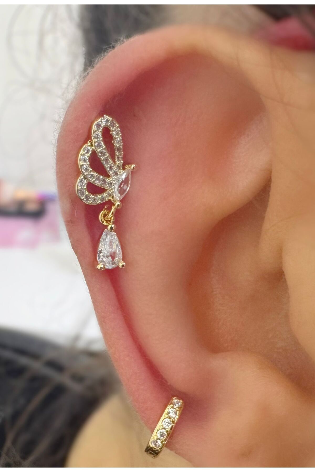 Arescollection 1 Adet Zirkon Taşli Damla Sallantili Sağ Kulak Uyumlu Tragus Kiki