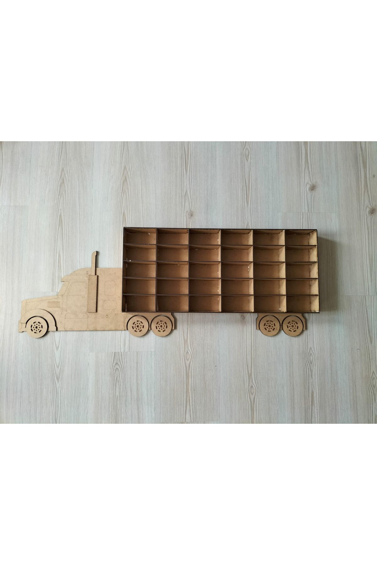 Leylaser 87X32 Ham Mdf Çocuk Odasi Ahşap Kamyon Araba Rafi 30 Arabalik