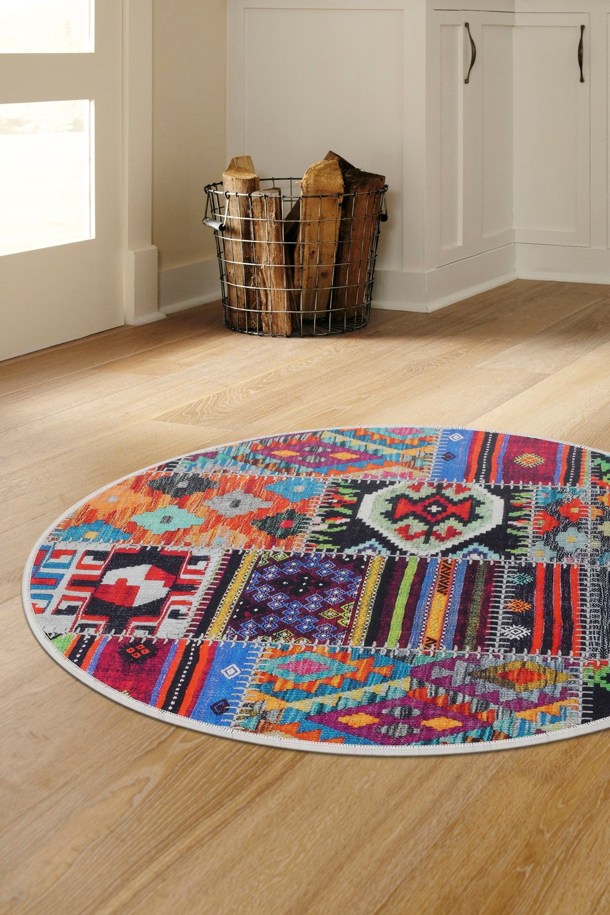 Dijidekor 9010 Patchwork Temali Saçaksiz Dijital Yuvarlak Hali Yikanabilir