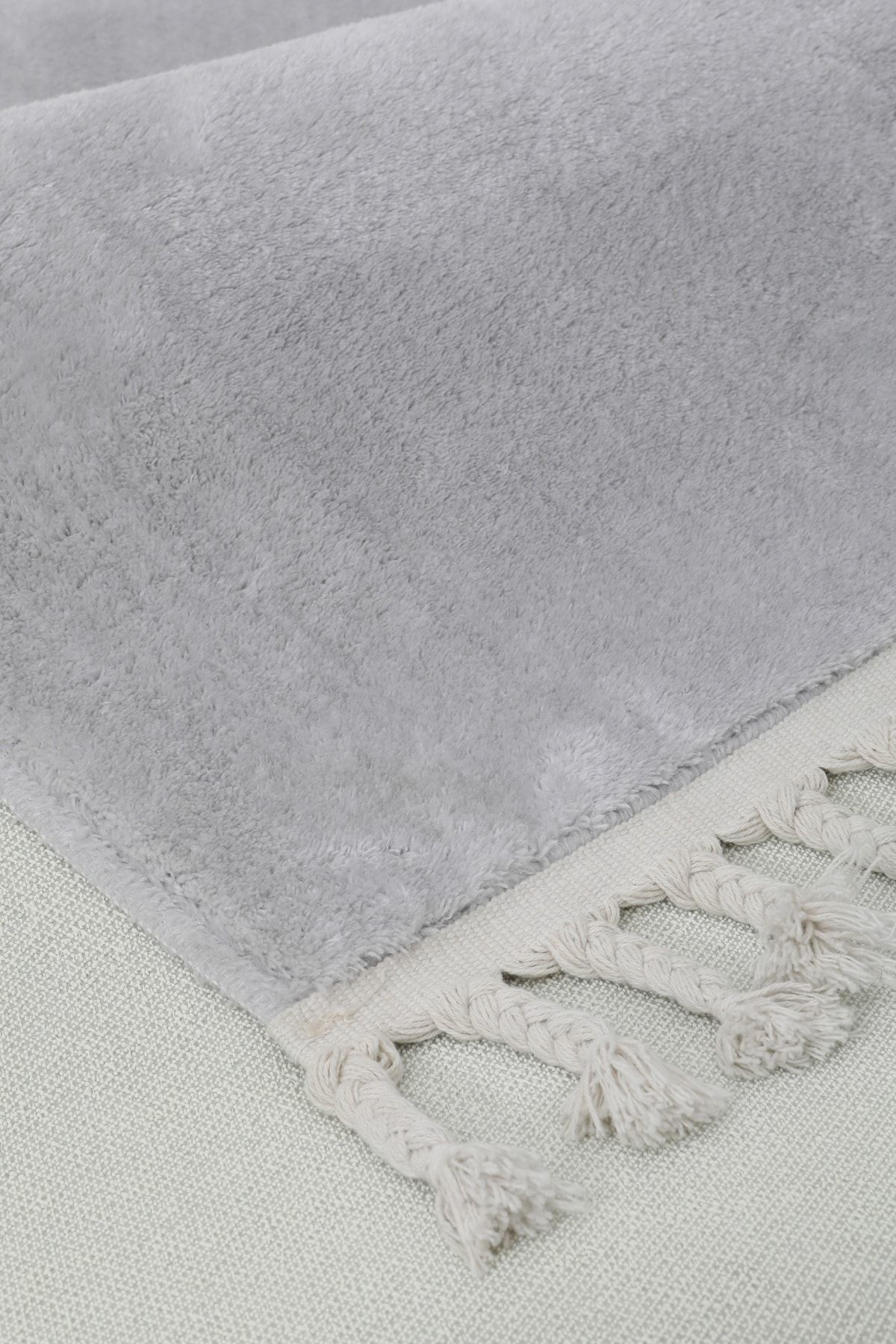 Dijidekor Açik Gri Post Peluş Dokuma Hali Saçakli 4 M2 Salon Halisi 150X233