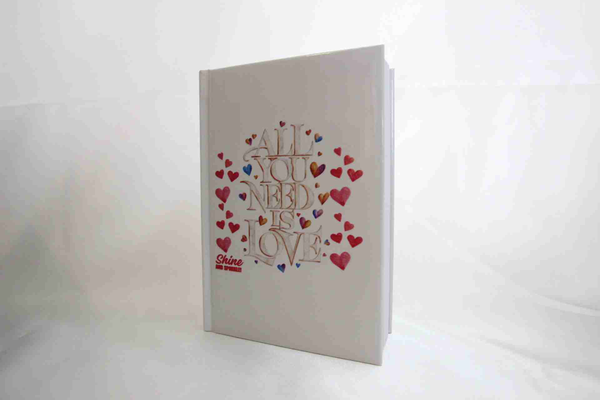 Home All You Need İs Love Temali Defter Ve Kupa Bardak Hediye Kutusu