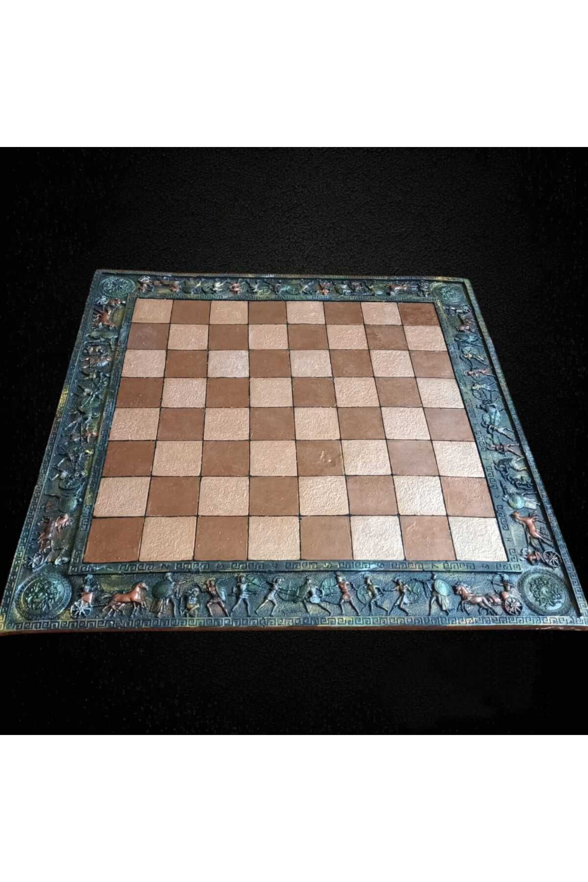 Dodemert Home Antik Muharebe Büyük Polyester Satranç Takimi 32 Figürlü 43X43 Cm