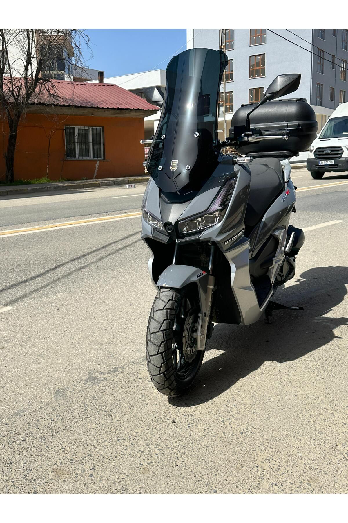 Motocam Arora Beatrix Ön Cam 2023 2024 Model 75Cm Siyah Renkli 4Mm Uzun C
