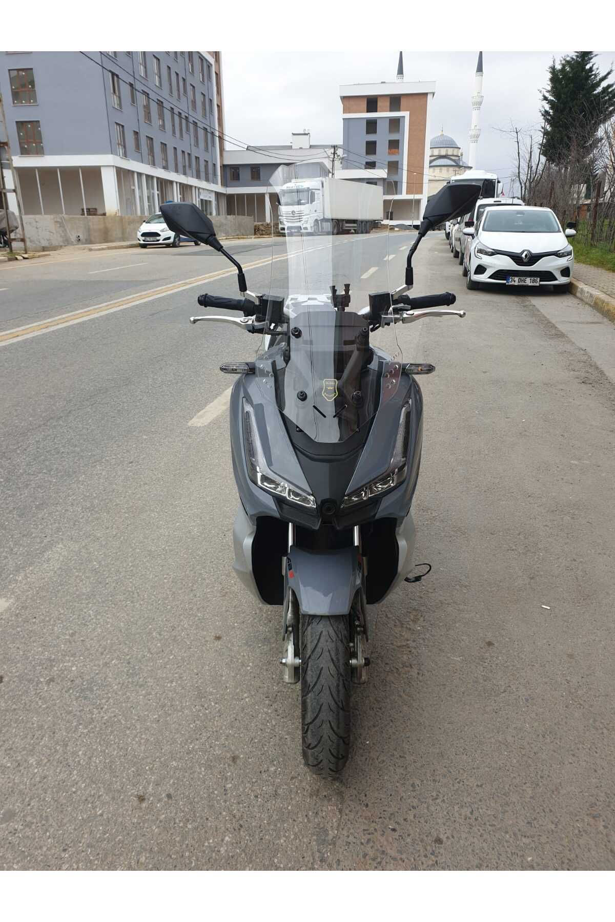 Motocam Arora Beatrix Ön Cam 2023 2024 Model 75Cm Şeffaf Renkli 4Mm Uzun