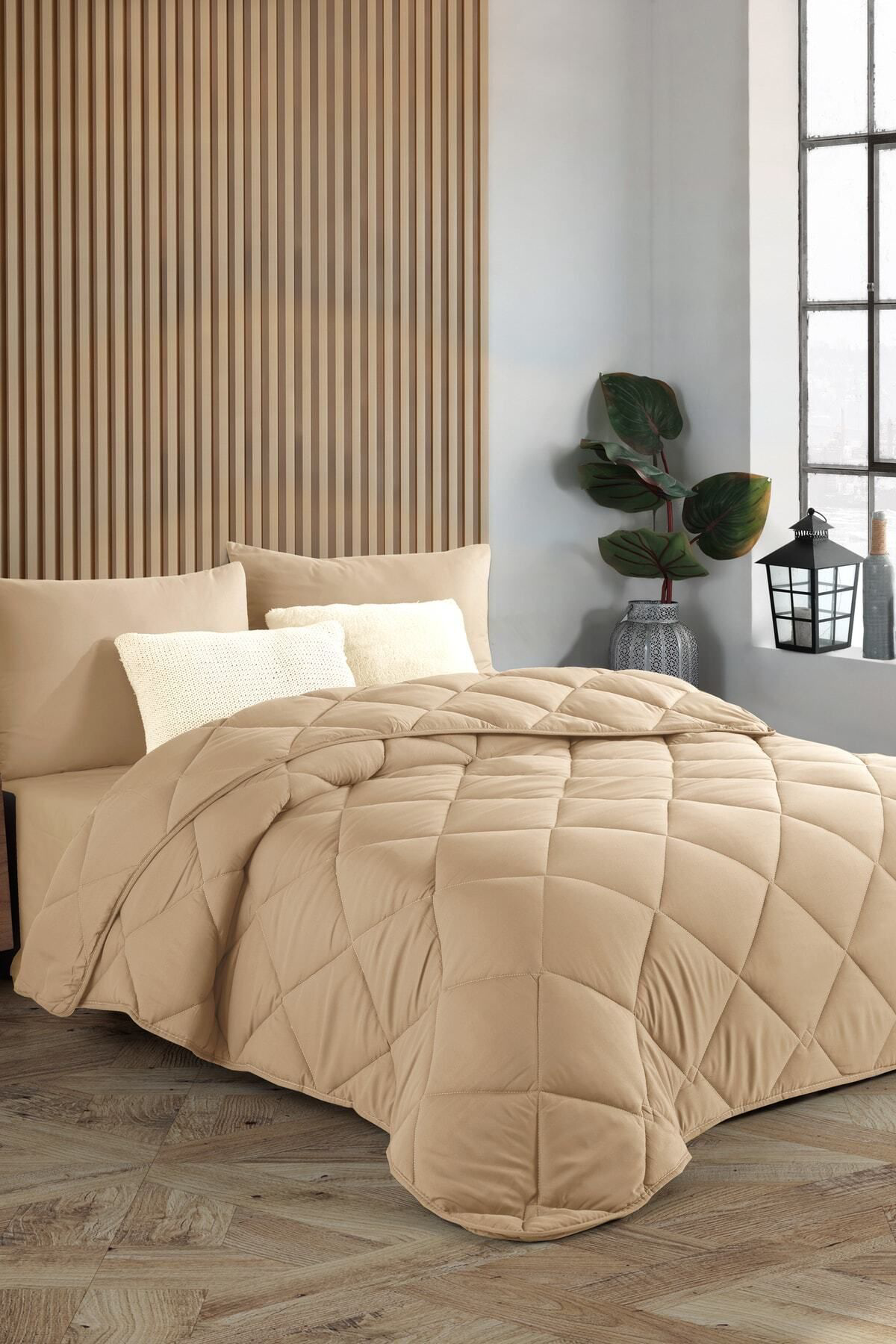 Formeya Bej Soft Silikon Yorgan Çift Kişilik 195*215