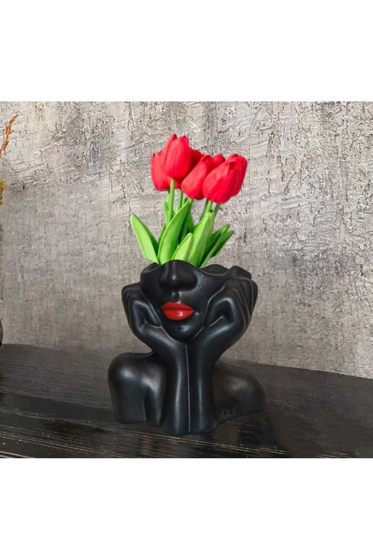 Dodemert Home Eli Yüzünde Kirmizi Siyah Kiz Polyester Saksi & Vazo