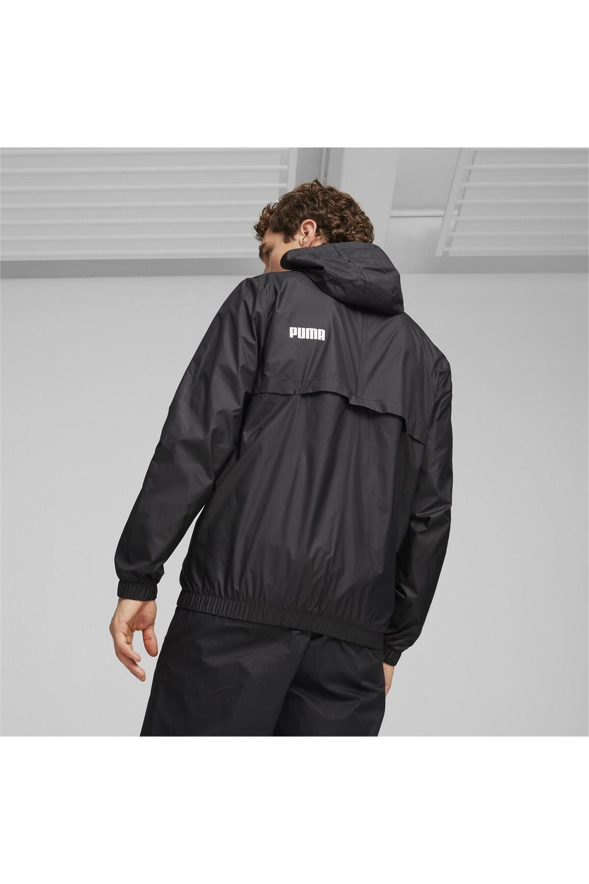 Puma Essentials Solid Erkek Siyah Kapüşonlu Rüzgarlik