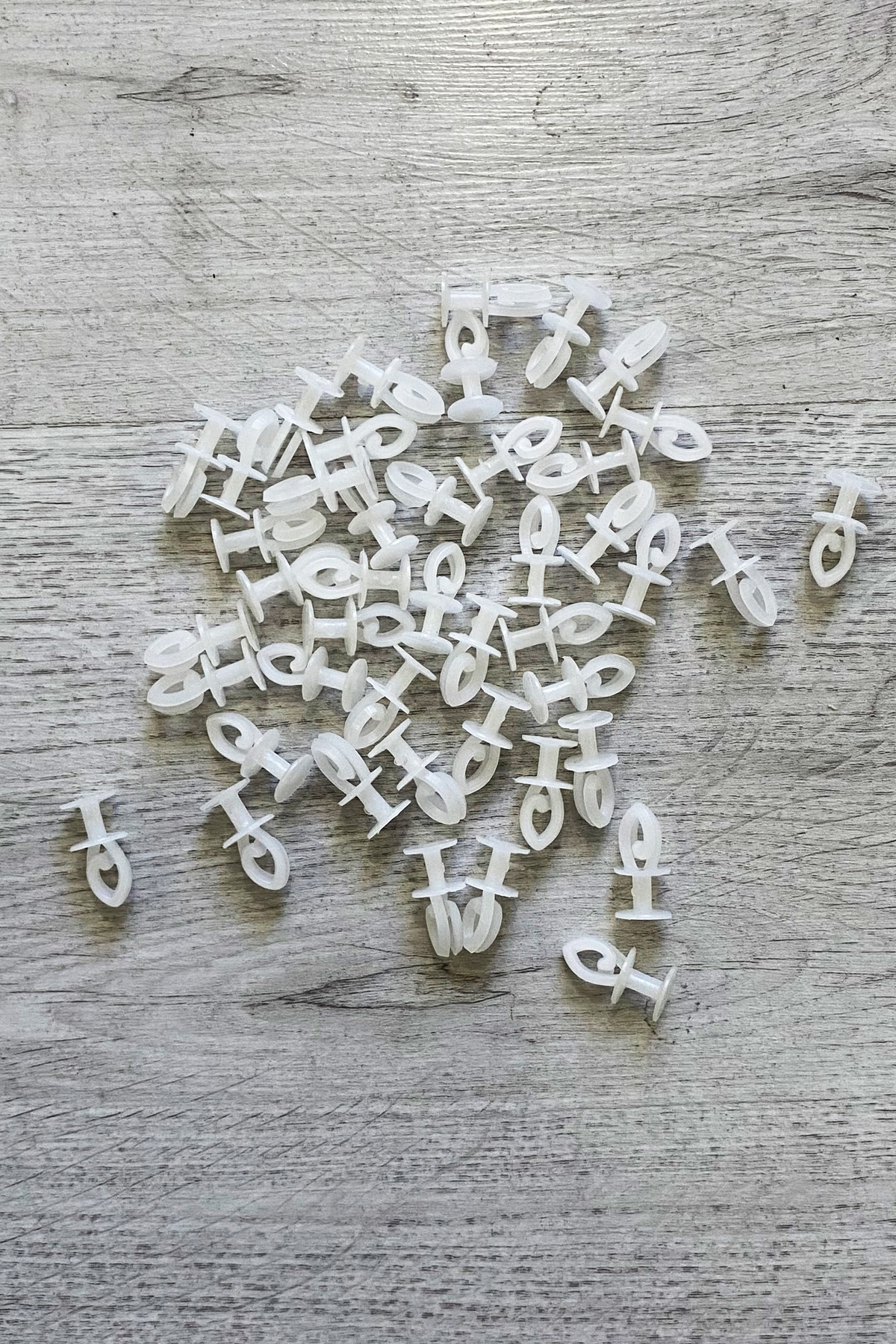 Just Cheap Store Geçmeli Sistem 75 Adet Tül Ve Perde Düğmesi Sağlam Korniş Halkasi