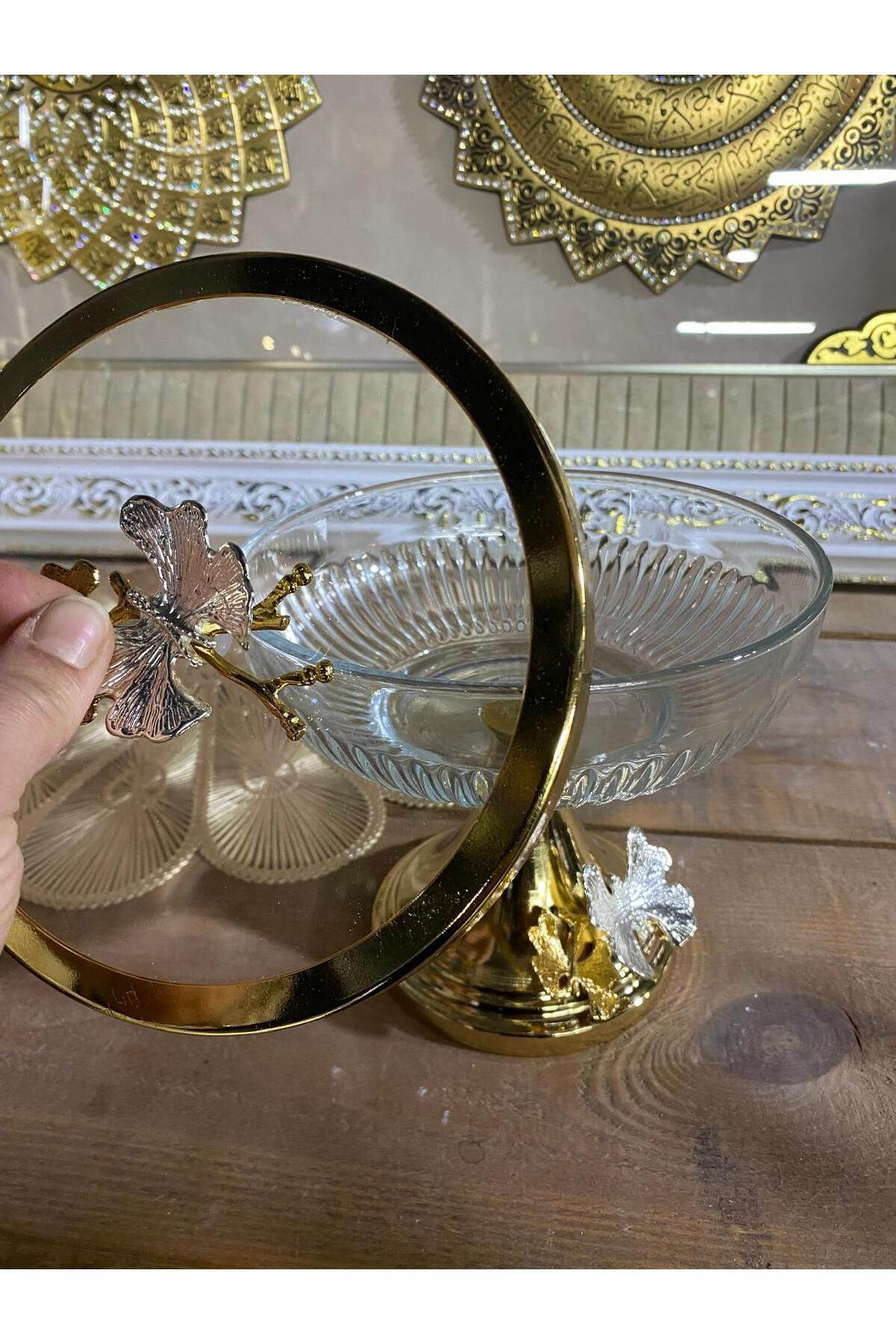 Elif Aksesuar Kapakli Orta Boy Ayakli  Meyvelik  Sunum Tabaği Altin