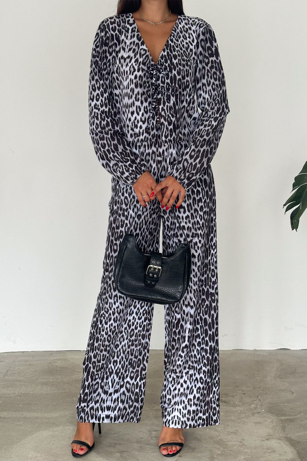 Fiolin Leopar Desenli Poplin Gömlekli Takim