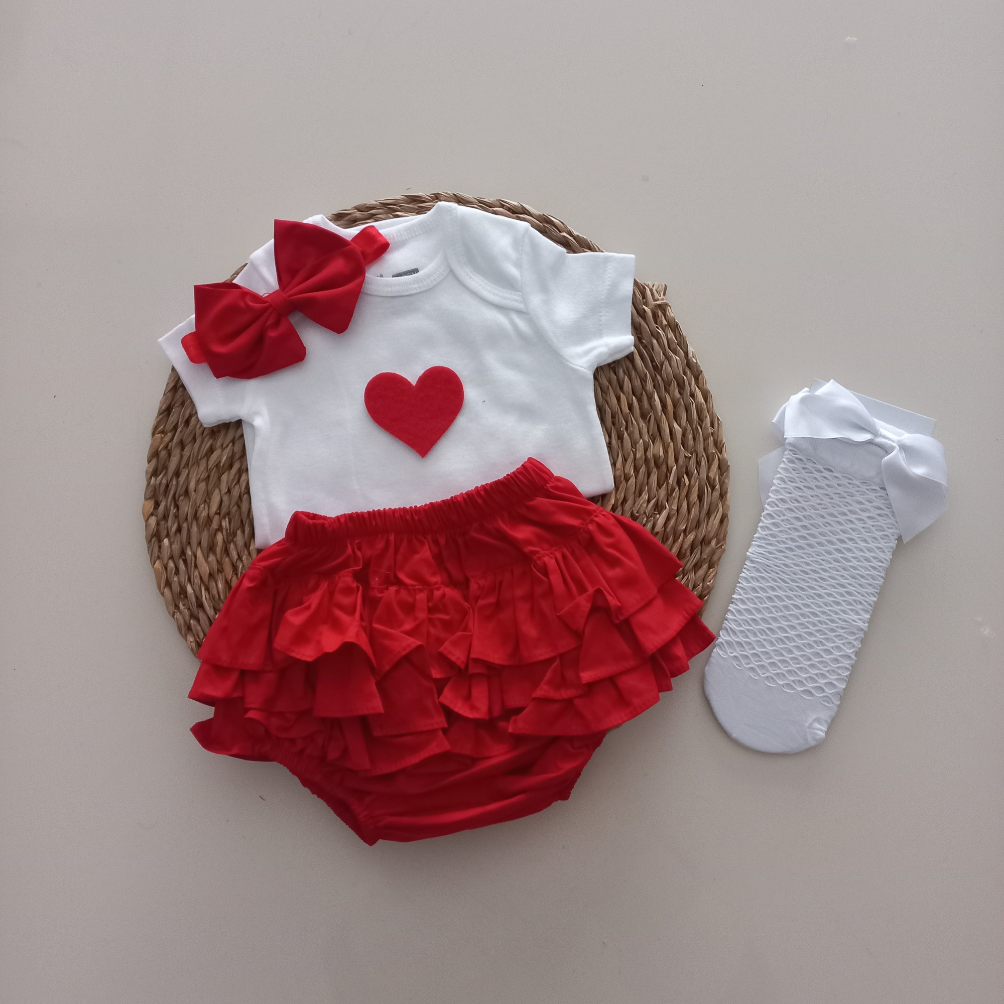 MARS BABY Kız Bebek Kırmızı Kalpli Fırfır Şort Etek Bodyli Beyaz 