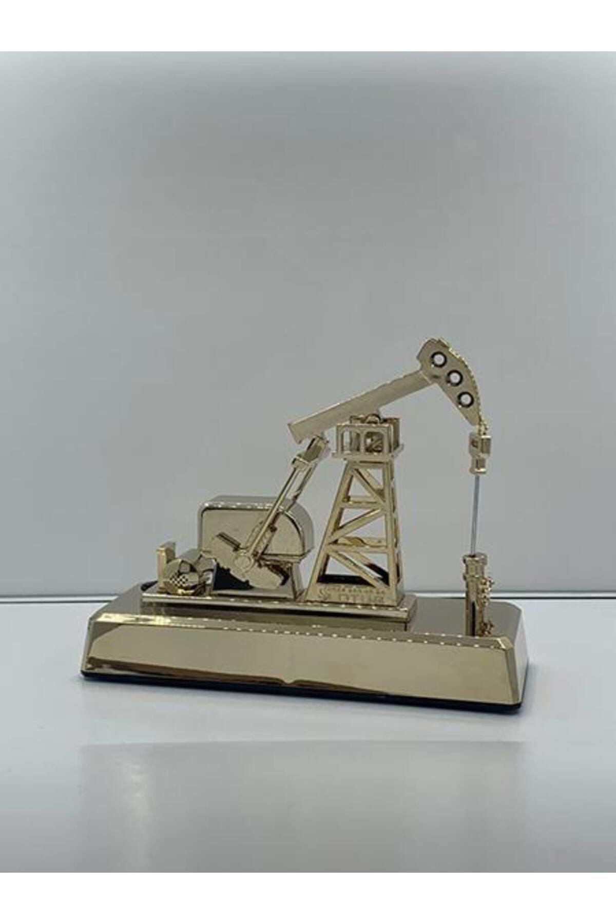 Aft Masa Üstü Plaket Petrol Pompasi Hareketli Altin Kaplama Abs 26X22