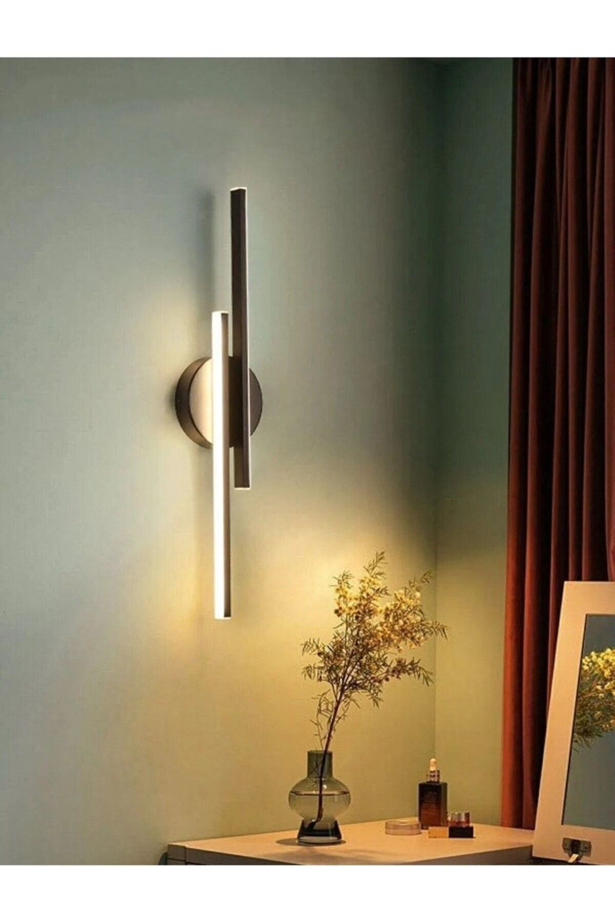 Laysa Modern Aplik Çift Yönlü Çubuk Led Siyah Günişiği Lineer Avize Arm