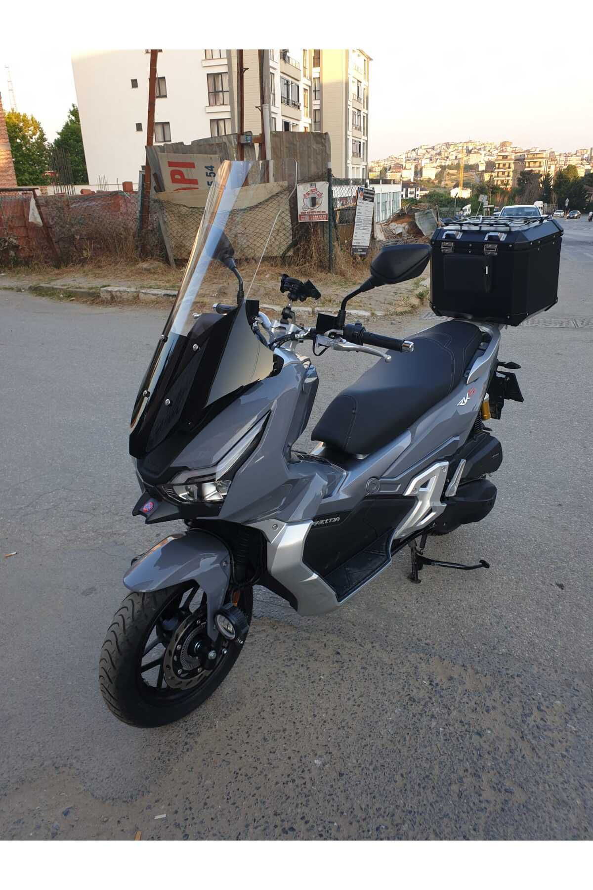 Motocam  Rks Freccia 150 Siperlik Ön Cam 2022-2025 Model 78Cm Şeff