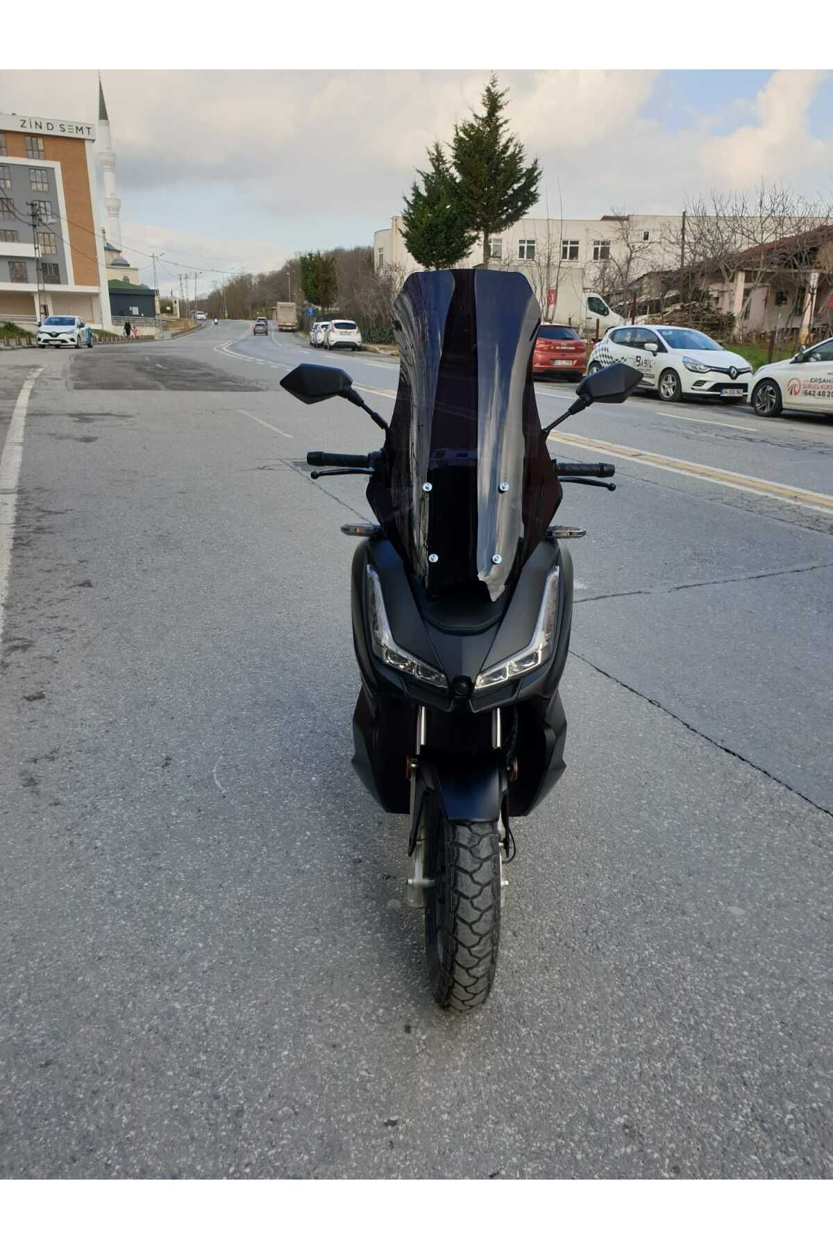 Motocam  Skyjet Rivero 125 Siperlik Ön Cam 2025 Model 57Cm Siyah R