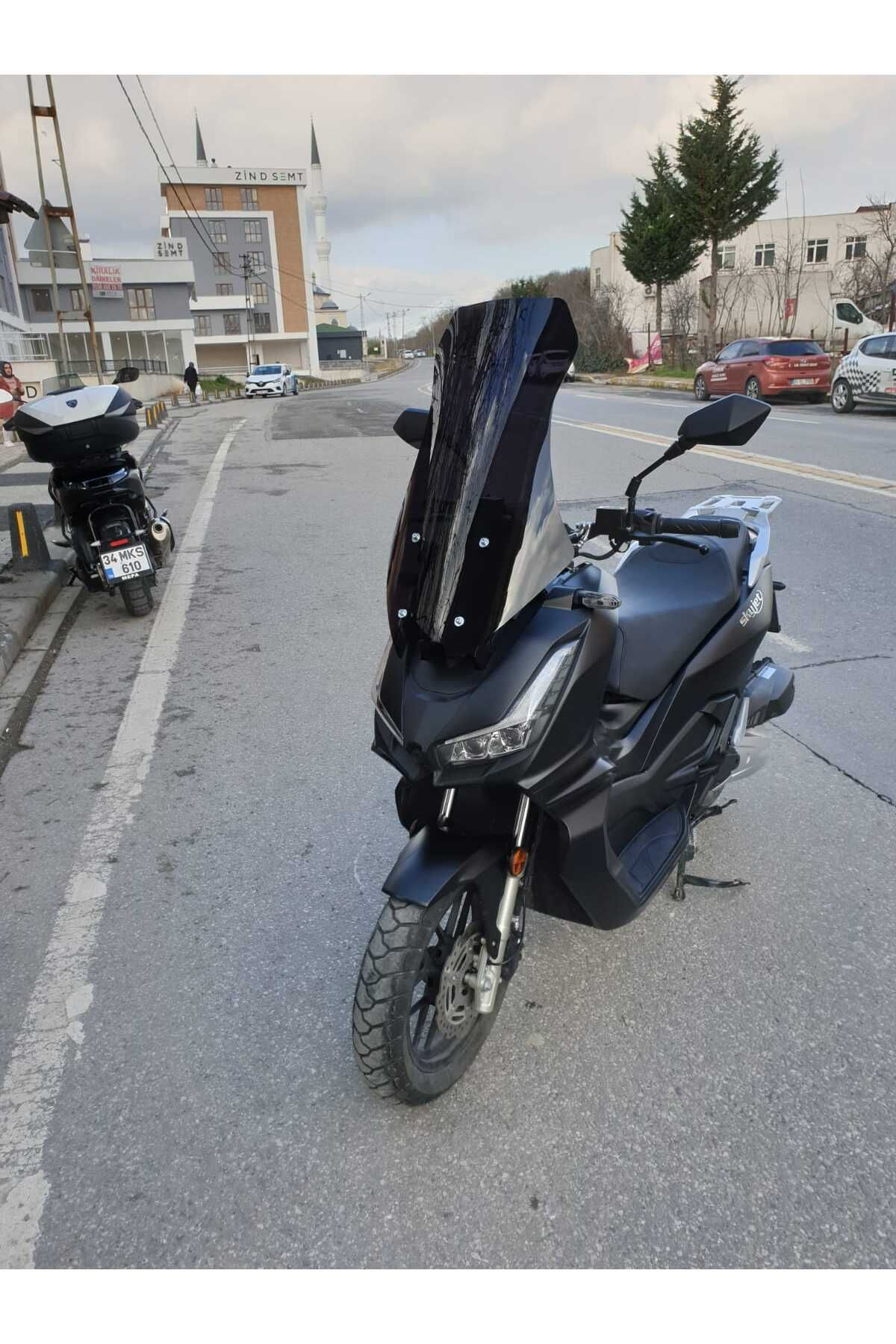 Motocam  Skyjet Rivero 125 Siperlik Ön Cam 2025 Model 57Cm Siyah R