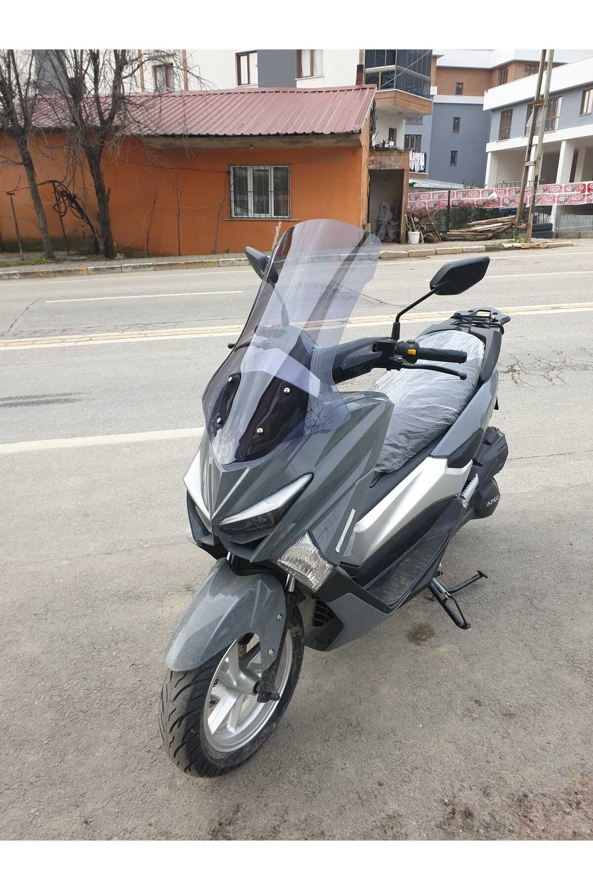 Motocam  Volta Apec Apx5 Siperlik Ön Cam 2023-2025 Model 57Cm Füme