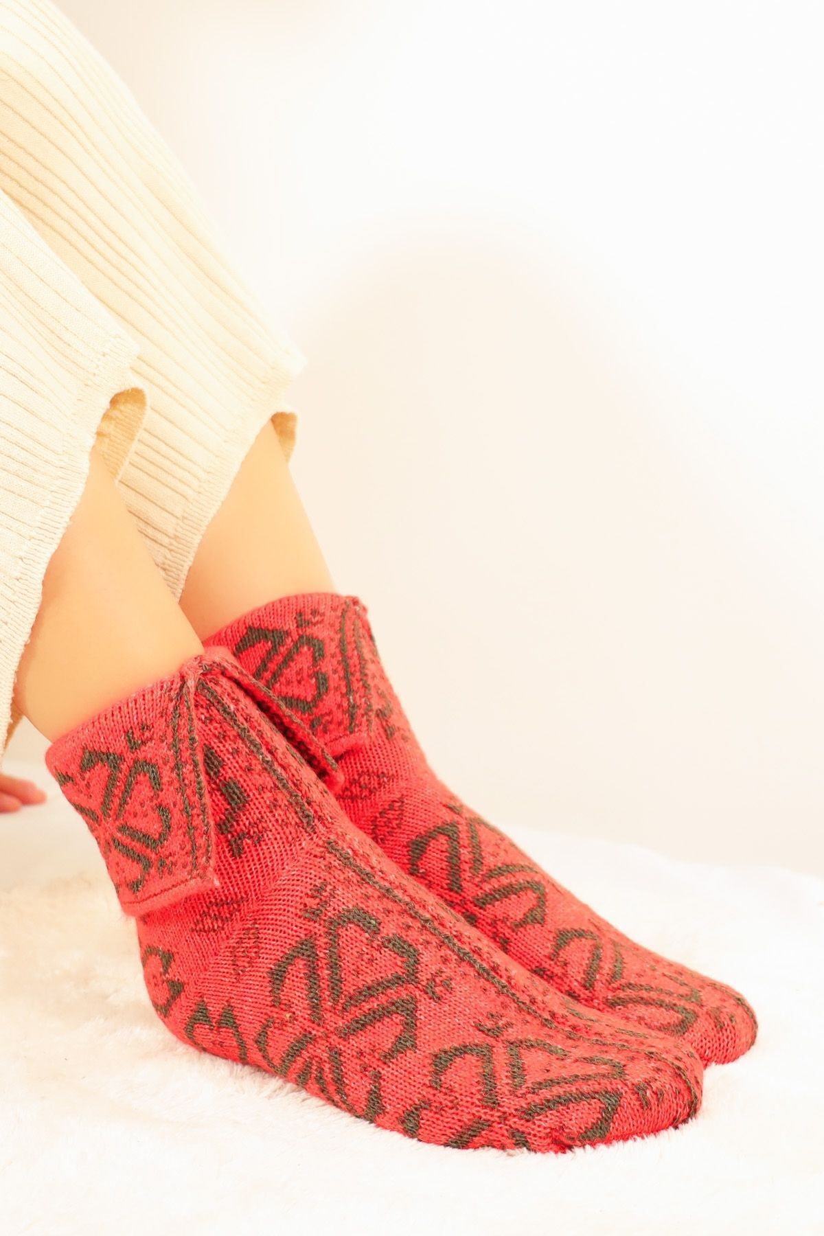Kral Socks Otantik (5 Çift) Yöresel Çorap Yün Örgü Dokuma (Karma Renkler)
