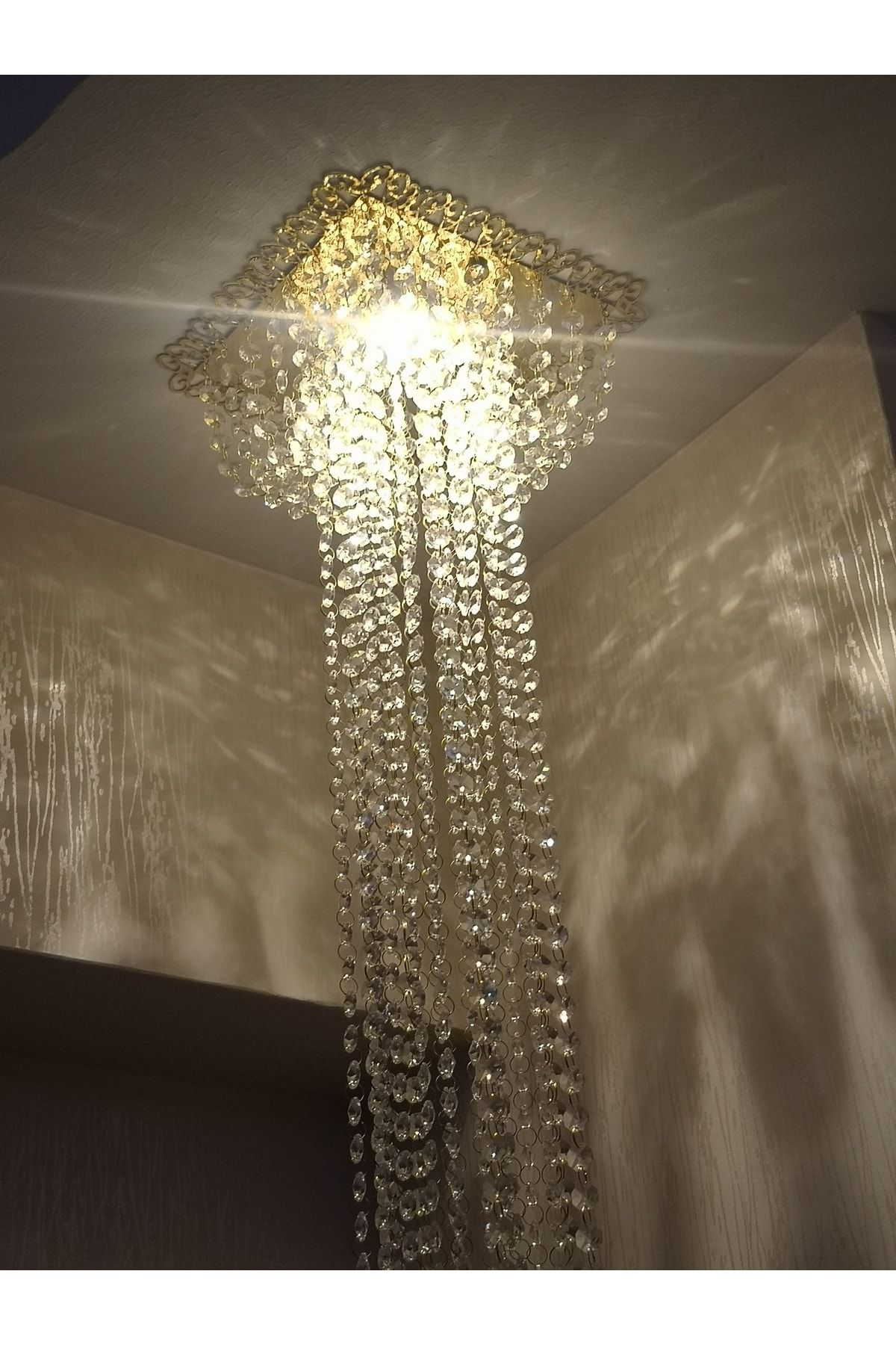 Apex Avize Özel Tasarim Gold Spot Taşli