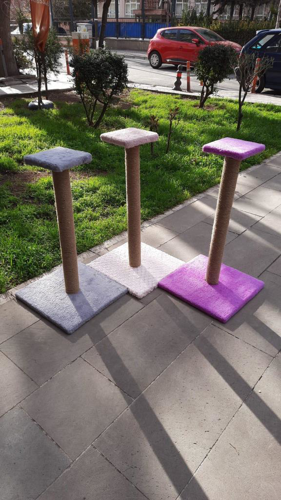 Has Pet Mamaci Büyük Oturakli Kedi Tirmalama Karişik Renk 80 Cm