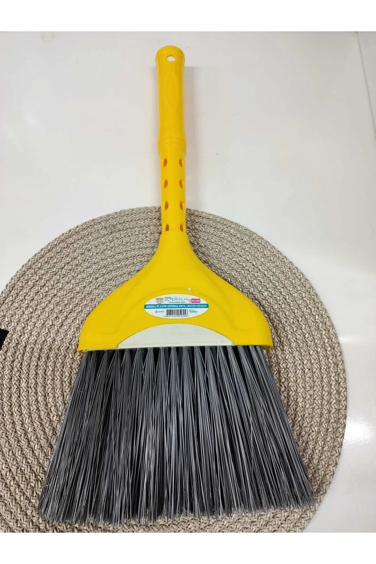 Just Cheap Store Plastik Süpürge Orta 1 Adet Hs255