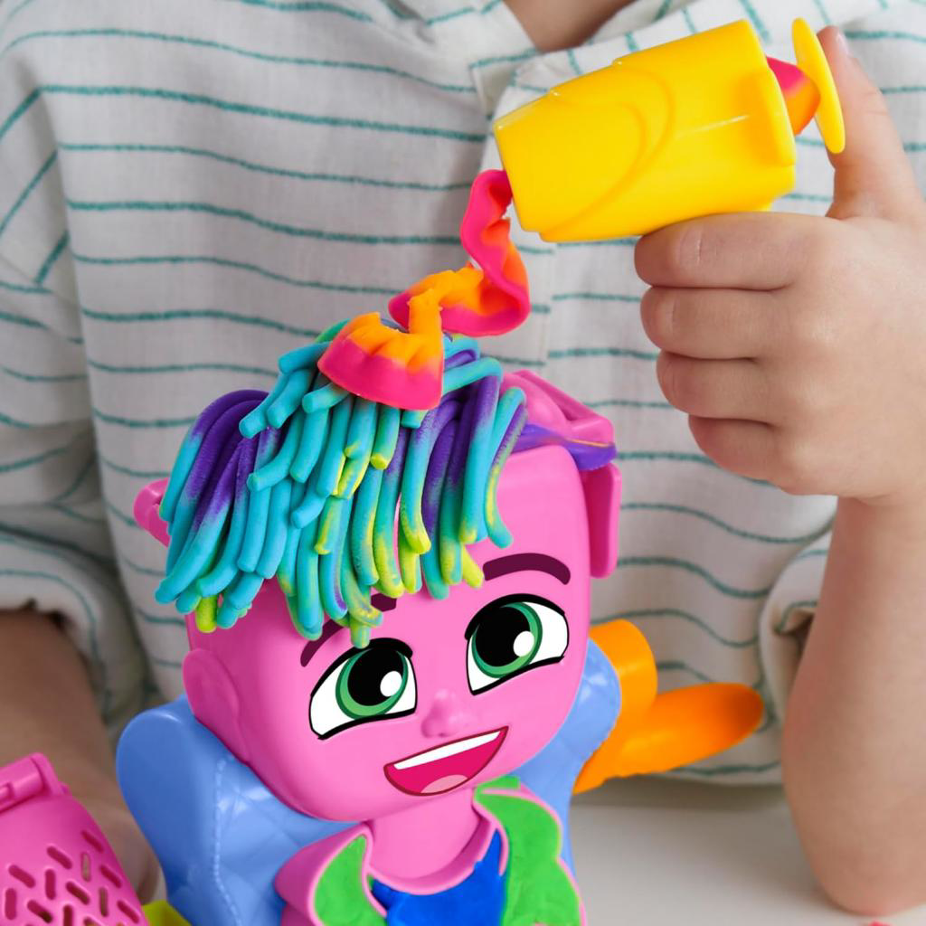 Play Doh Play-Doh Renkli Kuaför Salonu Oyun Seti F8807