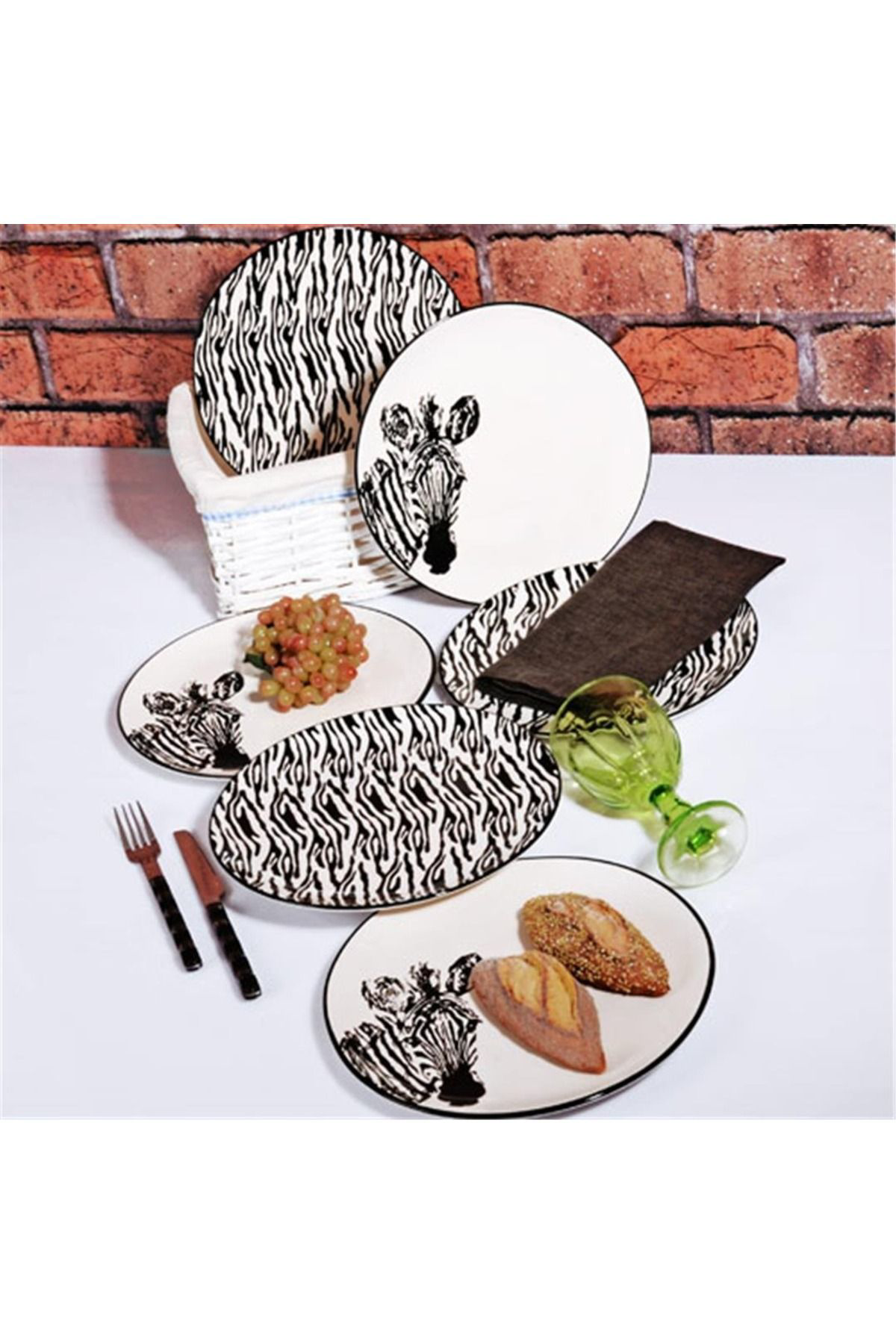 Elif Aksesuar Siyah Zebra Servis Sunum Tabaği 26 Cm