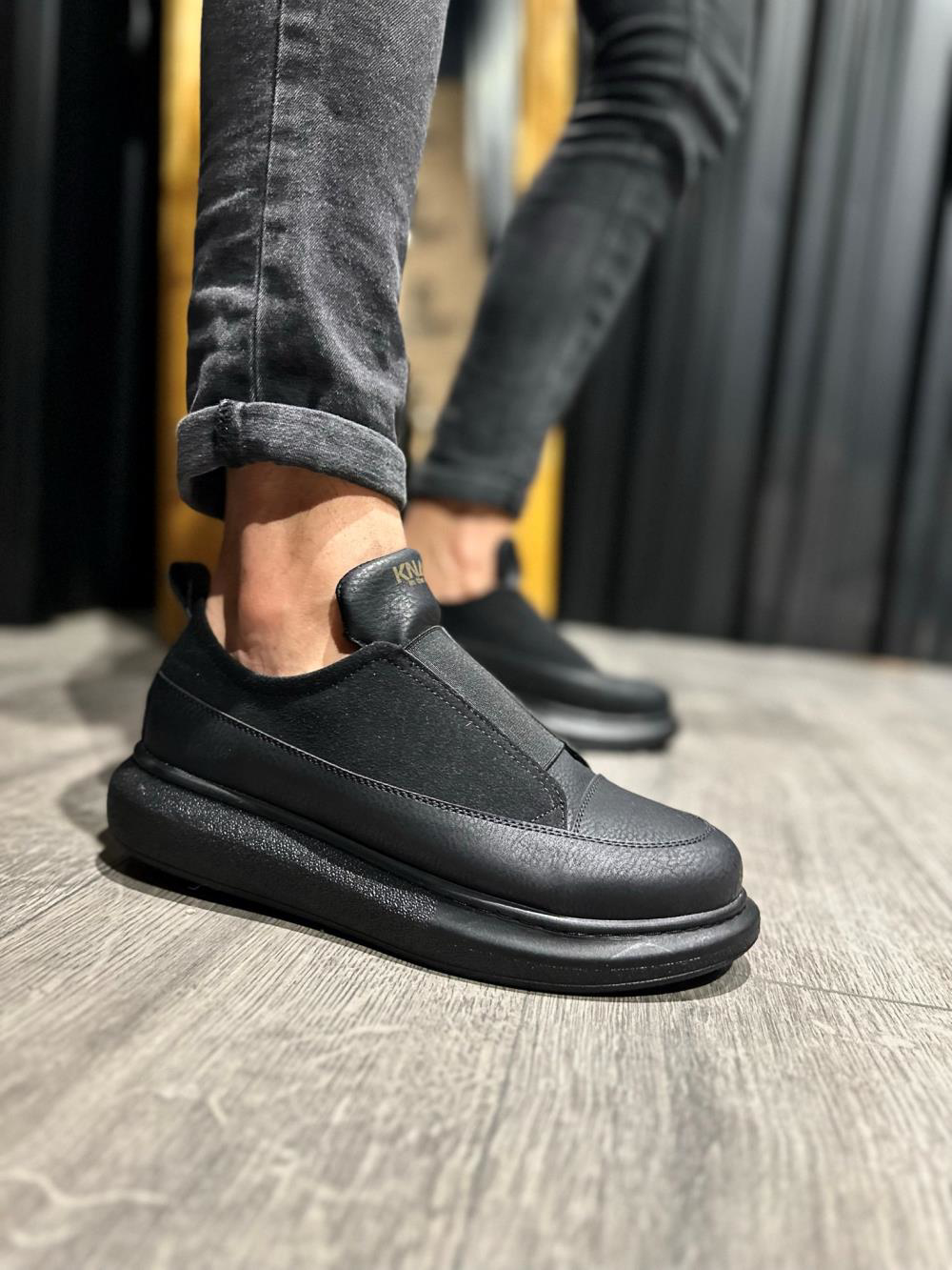 Sneakers Ayakkabı 911 Siyah (Siyah Taban)