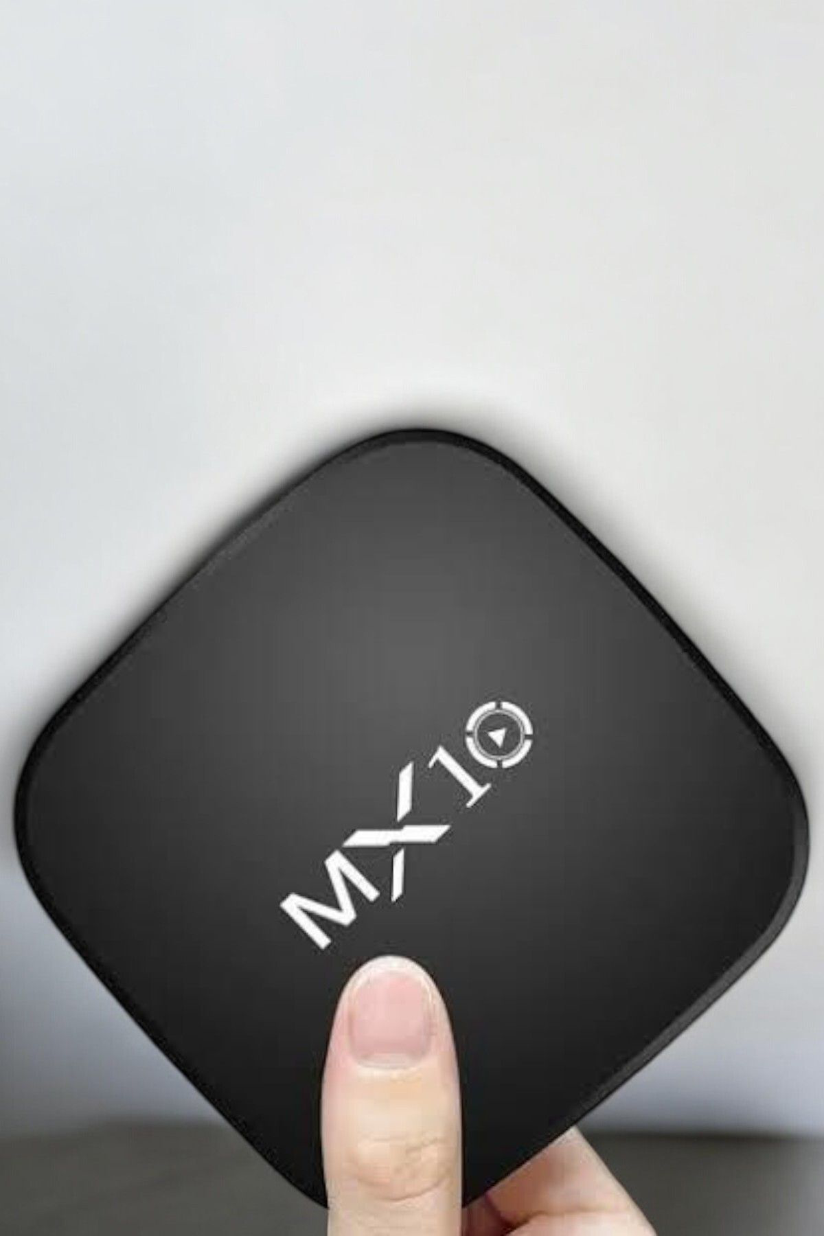 Astraltech Tv Box Android Uyumlu 4 Çekirdekli Wifi Bağlantili 4K