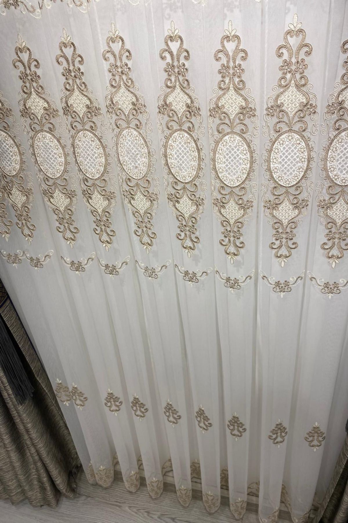 Özgün Home Üst Kalite Tt Zemin Nakişli (1/3 Sik Pile) Tül Perde