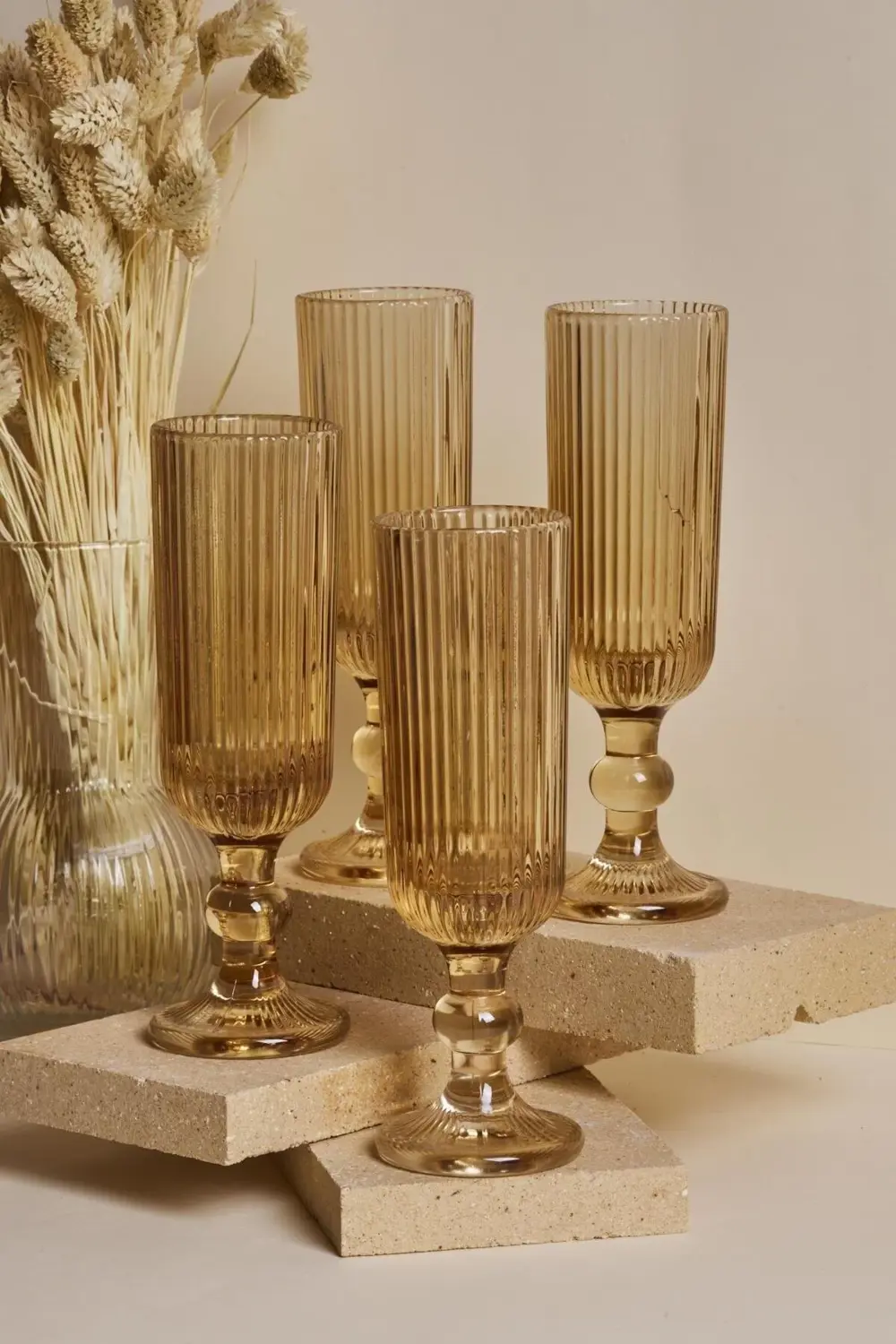 0 - 199 cc Imola Amber 4’lü Uzun Kadeh Takımı 160 ml 4 Parça Cam