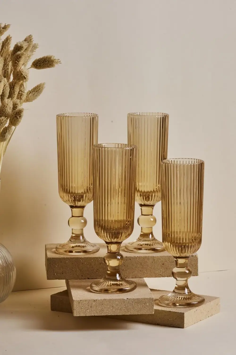 0 - 199 cc Imola Amber 4’lü Uzun Kadeh Takımı 160 ml 4 Parça Cam