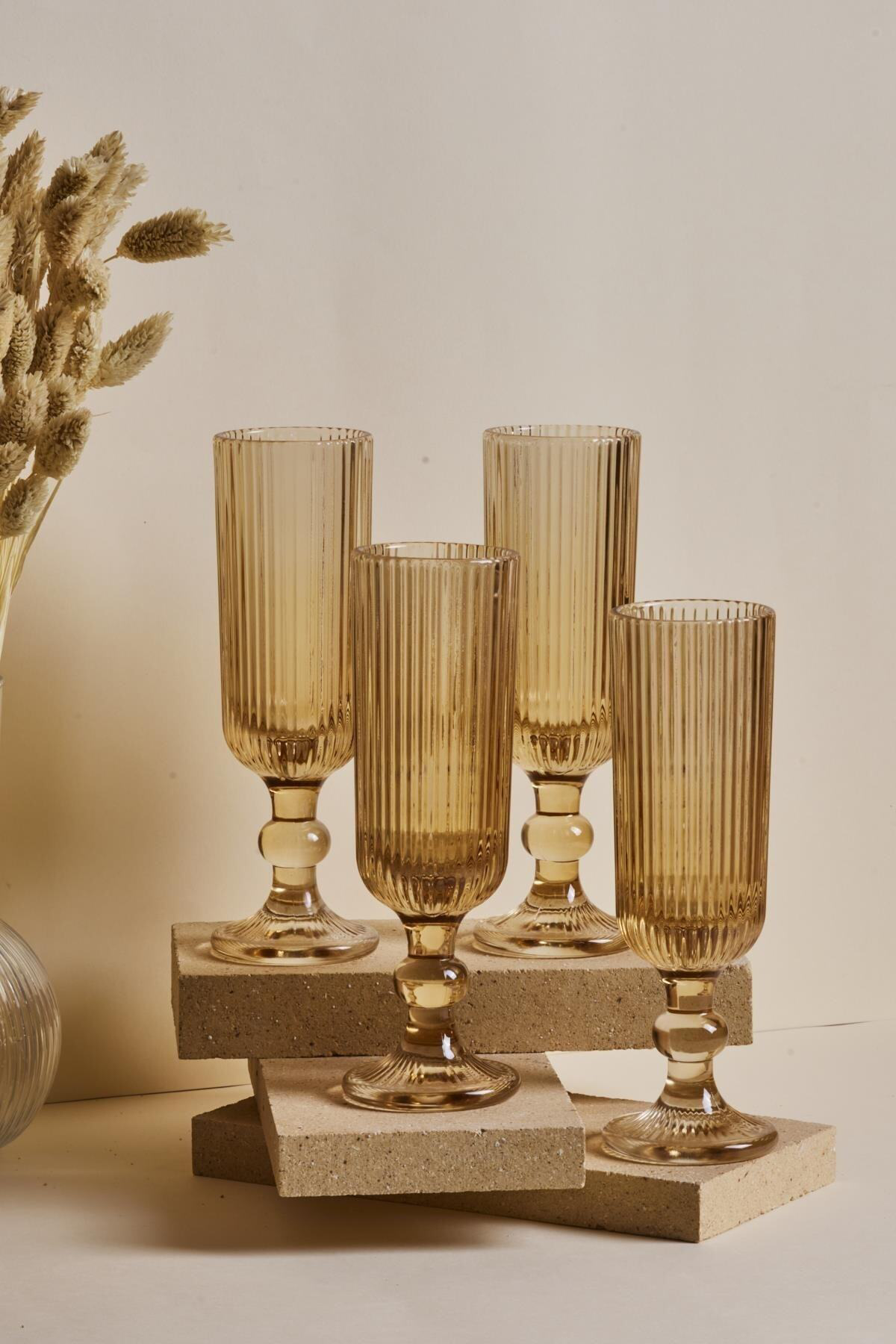 Teknotrust 0 - 199 Cc İmola Amber 4’Lü Uzun Kadeh Takımı 160 Ml 4 Parça Cam