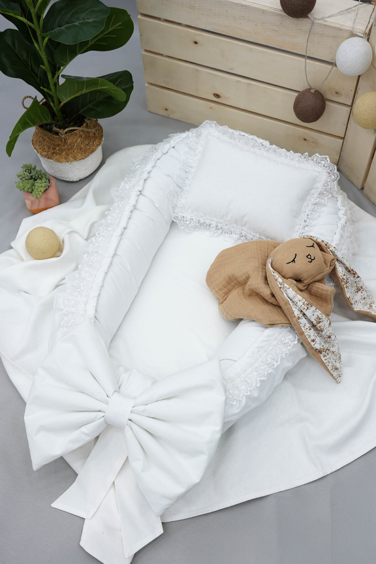 Mordesign 0-3 Ay Bebek Yataği, %100 Pamuk Babynest,Dantel Detayli Mevlüt Ye