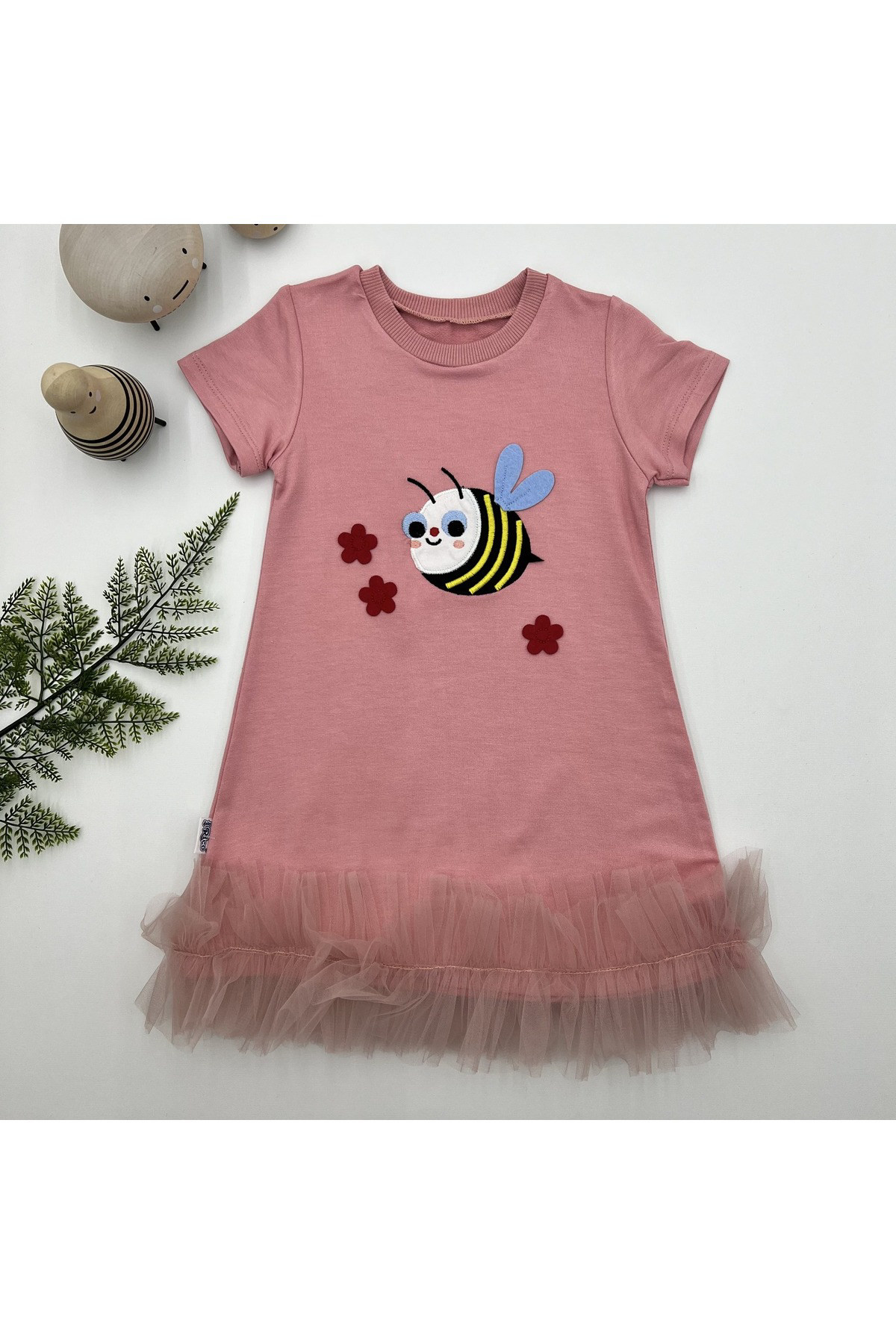 Skygo 1-2-3 Yaş Arıcık Nakışlı Eteği Fırfırlı Jile Kız Çocuk Elbisesi