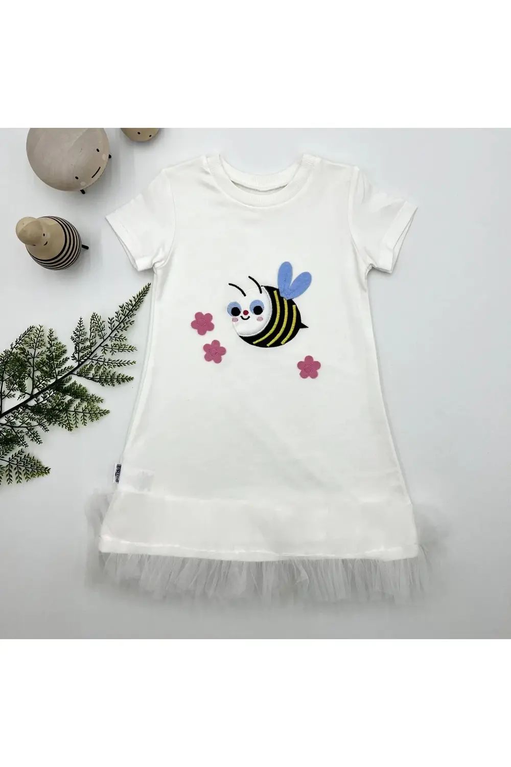 1-2-3 Yaş Arıcık Nakışlı Eteği Fırfırlı Jile Kız Çocuk Elbisesi B