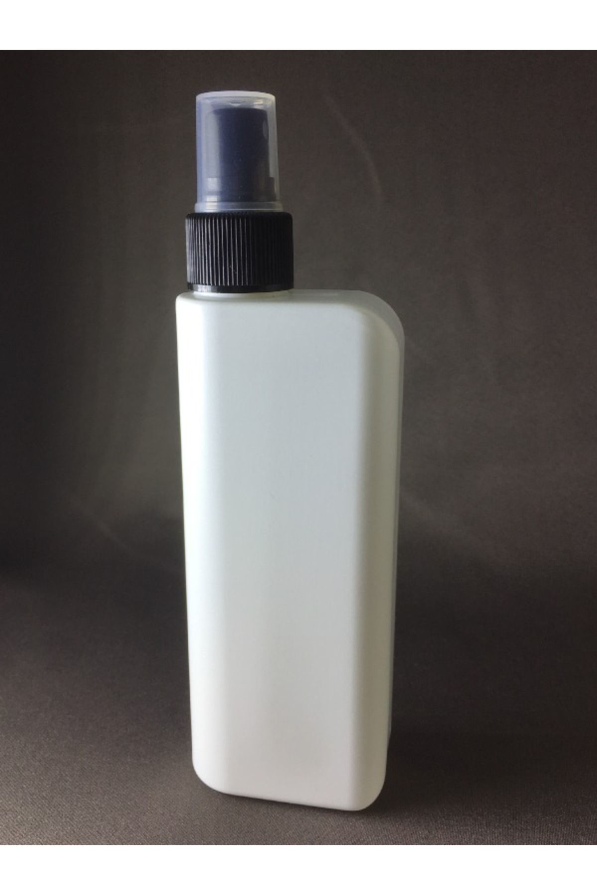 Otel Bukleti 1 Adet 200 Ml Yassı Polietilen Siyah Sprey Başlıklı Dezenfektan K