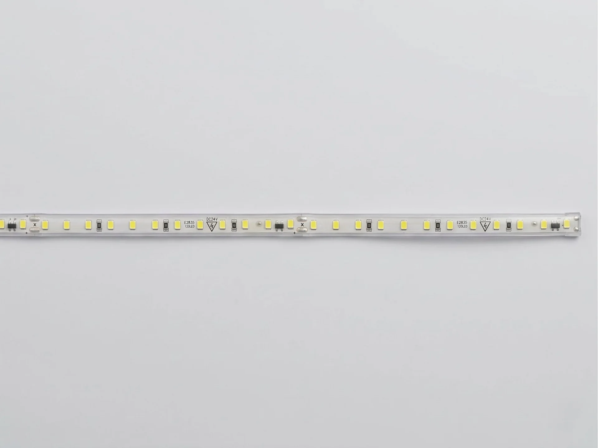 1 Adet 25 Metre CATA CT 4497 Dış Mekan 120 Ledli Yapışkanlı 220V Şerit Led Amber Işık