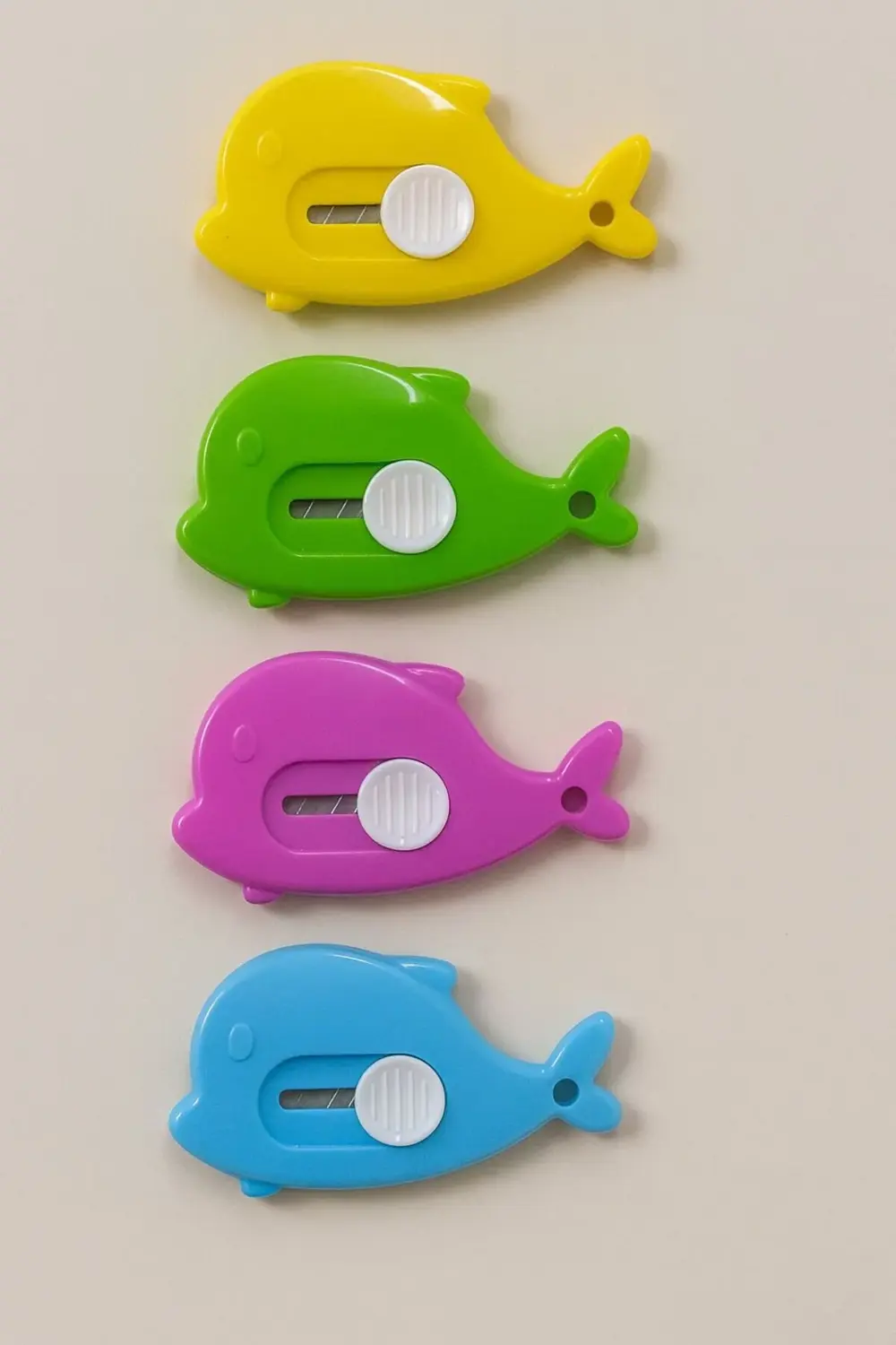 1 ADET Balina Şekilli Mini Maket Bıçak Falçata