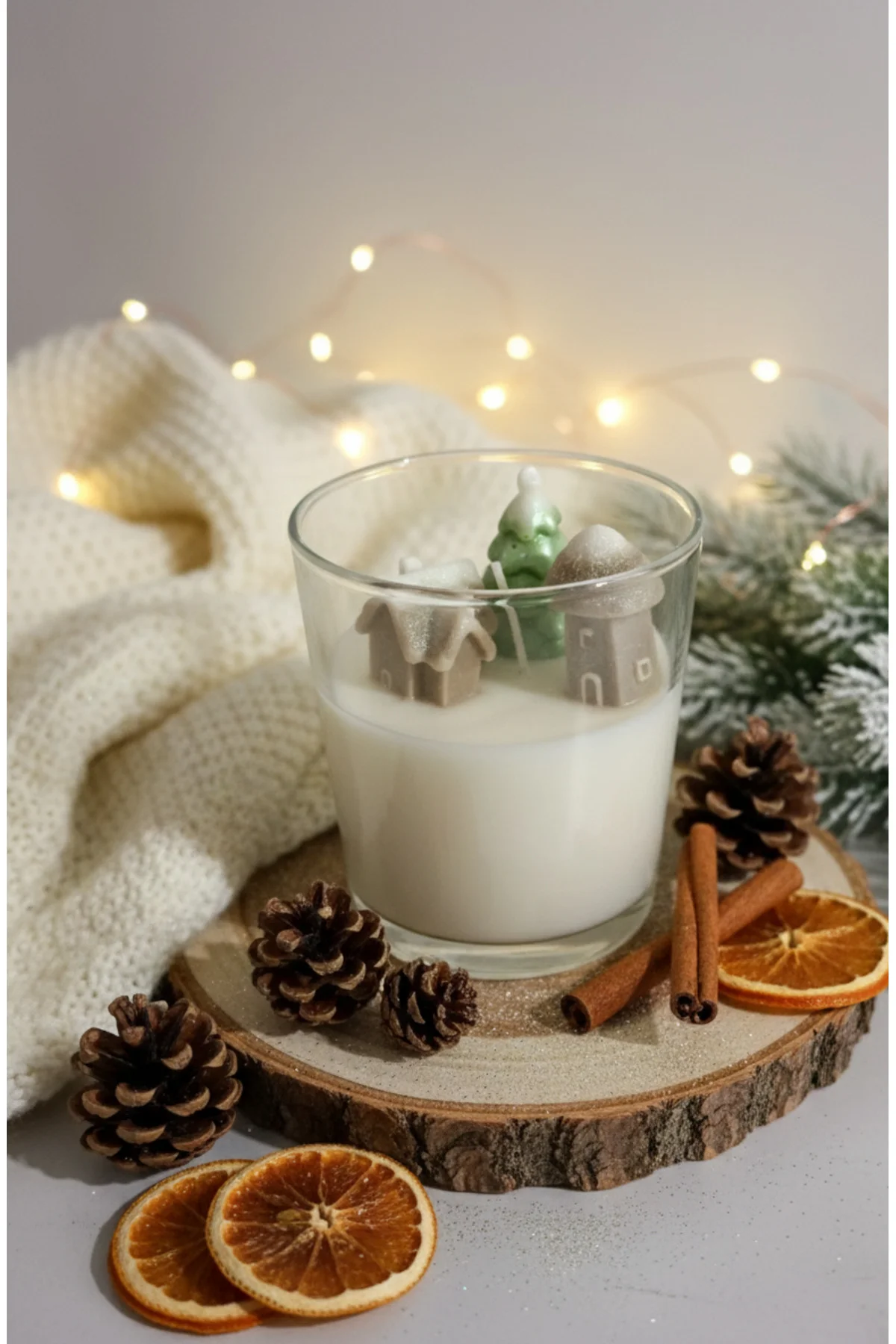 1 Adet Çam Ağacı ve Ev Şekilli Bardak Soya Mum