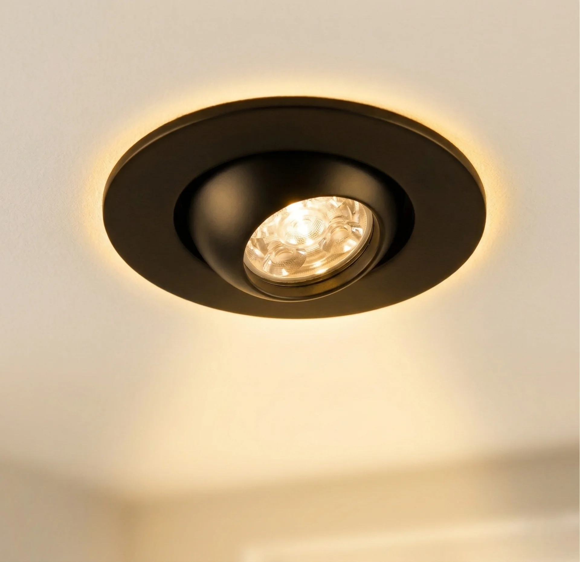 1 Adet CATA CT 5268 Ufo Yıldız 1.5W Sıva Altı Led Spot Siyah Kasa Gün Işığı 3200K