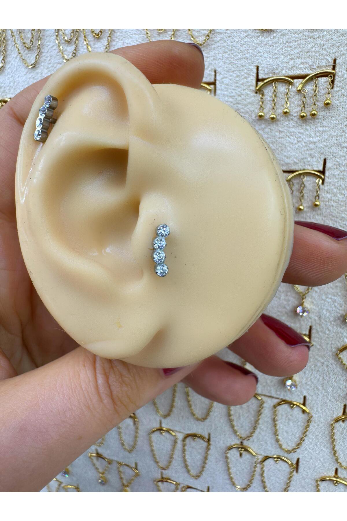 1 adet G23 TİTANİUM ( TİTANYUM) HELİX TRAGUS CONCH UYUMLU PİERCİNG