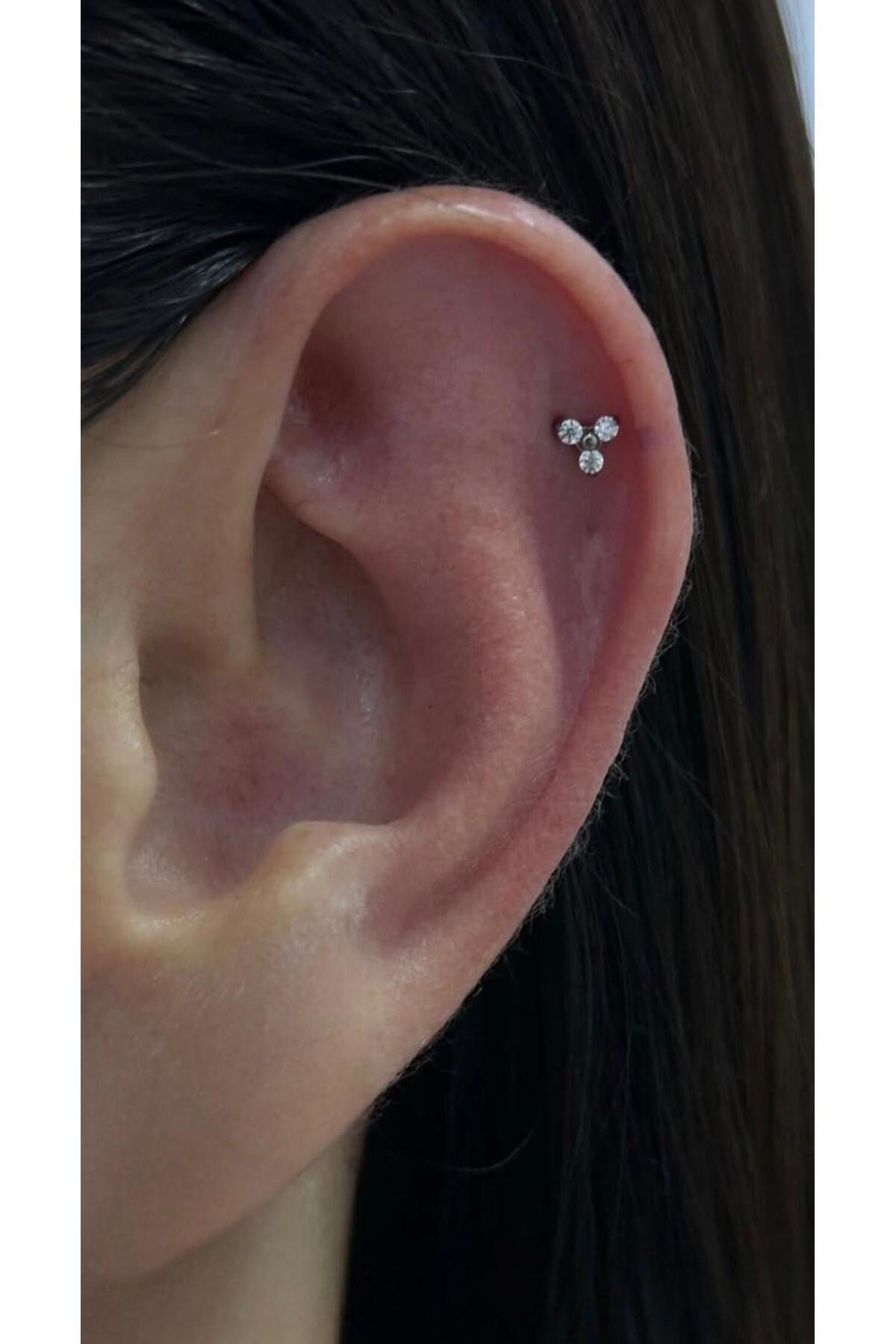 1 ADET G23 TİTANİUM ( TİTANYUM ) ZİRKON TAŞLI TRAGUS HELİX CONCH LOBE UYUMLU PİERCİNG