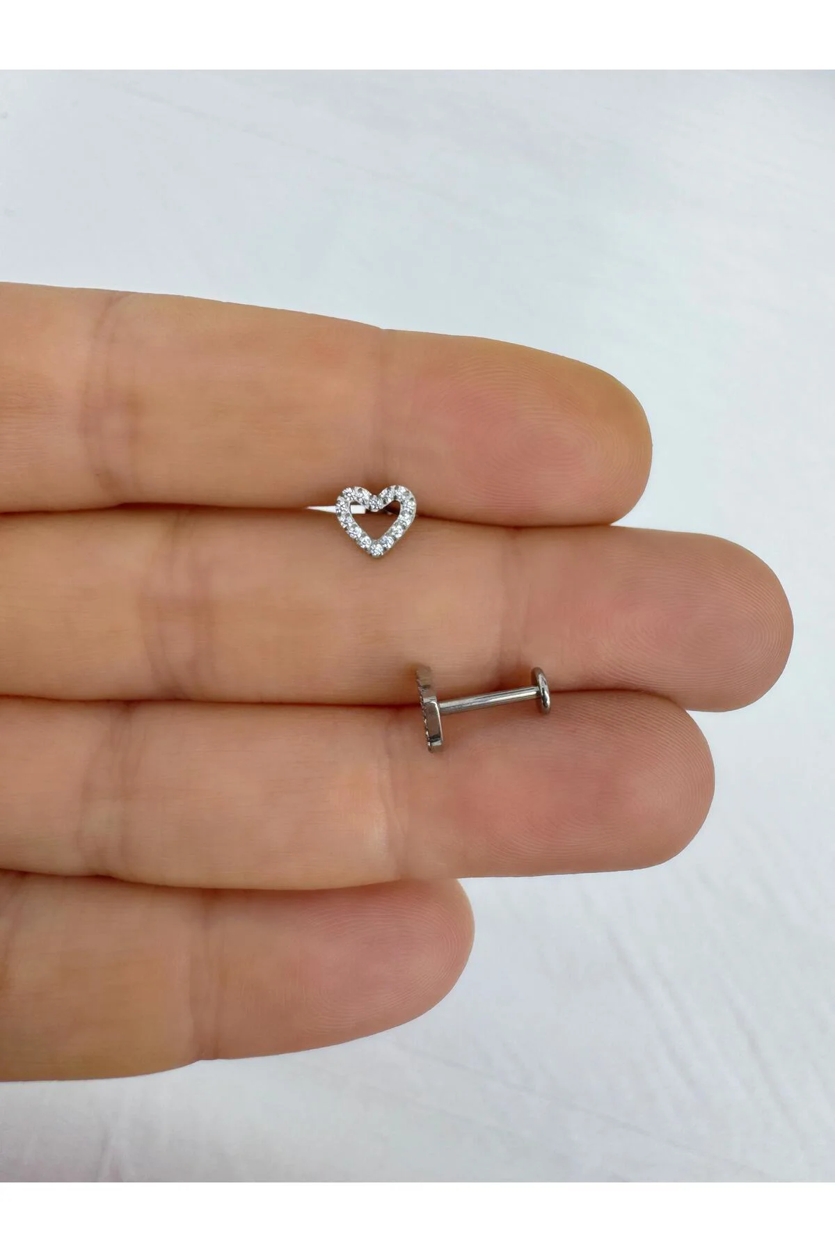 1 adet G23 TİTANİUM ( TİTANYUM) HELİX TRAGUS CONCH UYUMLU PİERCİNG - Görsel 2