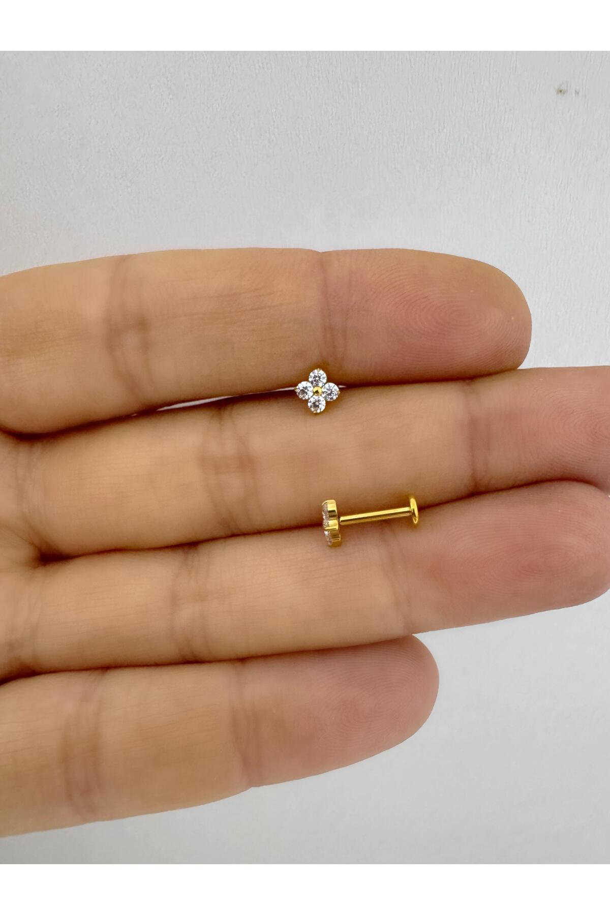 1 adet G23 TİTANİUM ( titanyum) tragus helix kıkırdak lobe conch 