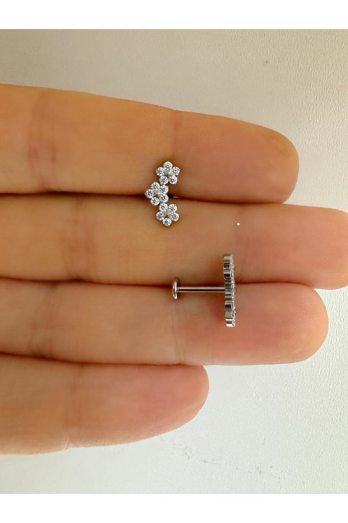 1 ADET G23 TİTANİUM (TİTANYUM) ZİRKON TAŞLI TRAGUS HELİX LOBE KIKIRDAK CONCH UYUMLU PİERCİNG