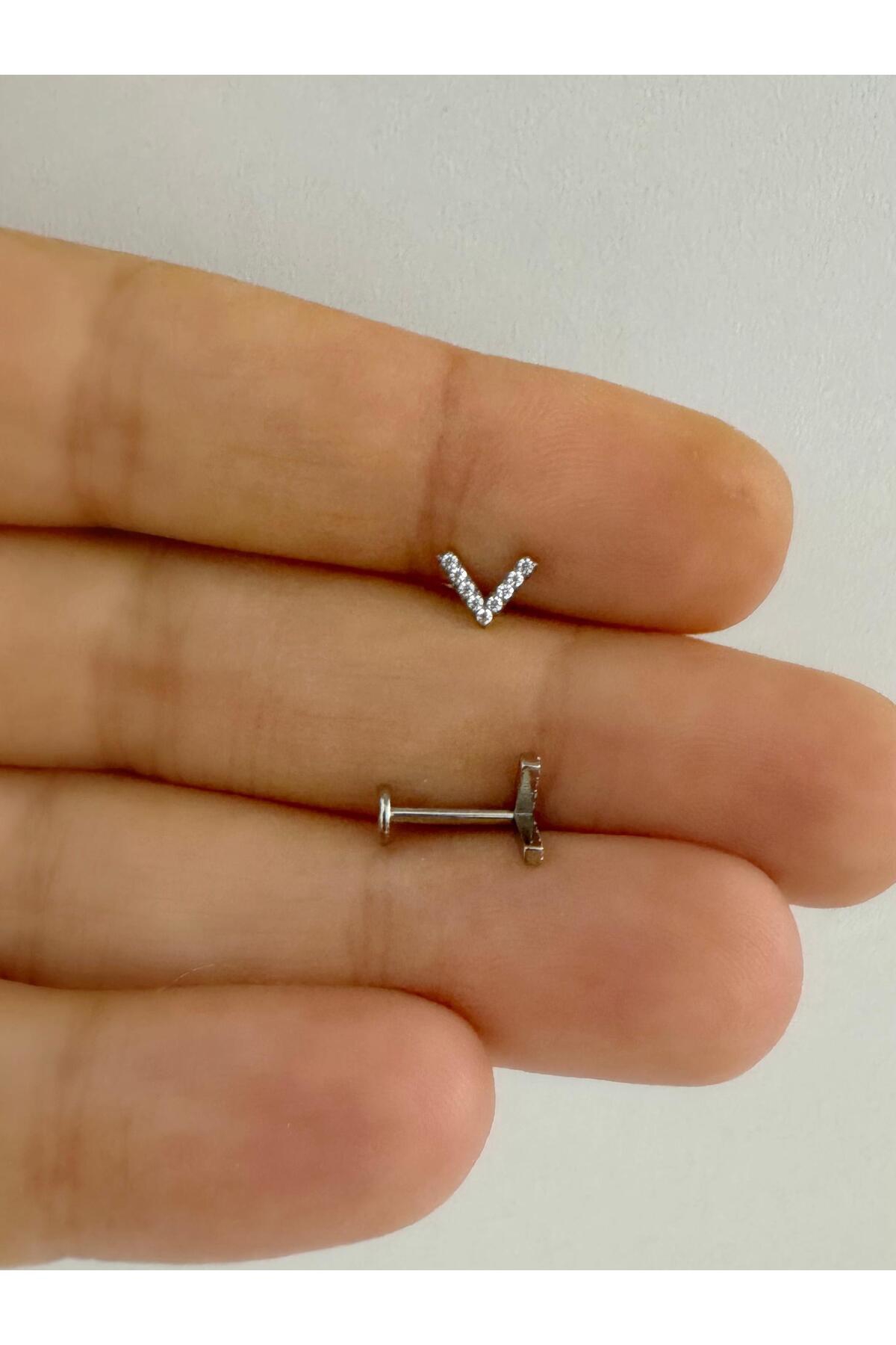 1 ADET G23 TİTANİUM ( TİTANYUM) ZİRKON TAŞLI   TRAGUS HELİX CONCH KIKIRDAK LOBE UYUMLU PİERCİNG