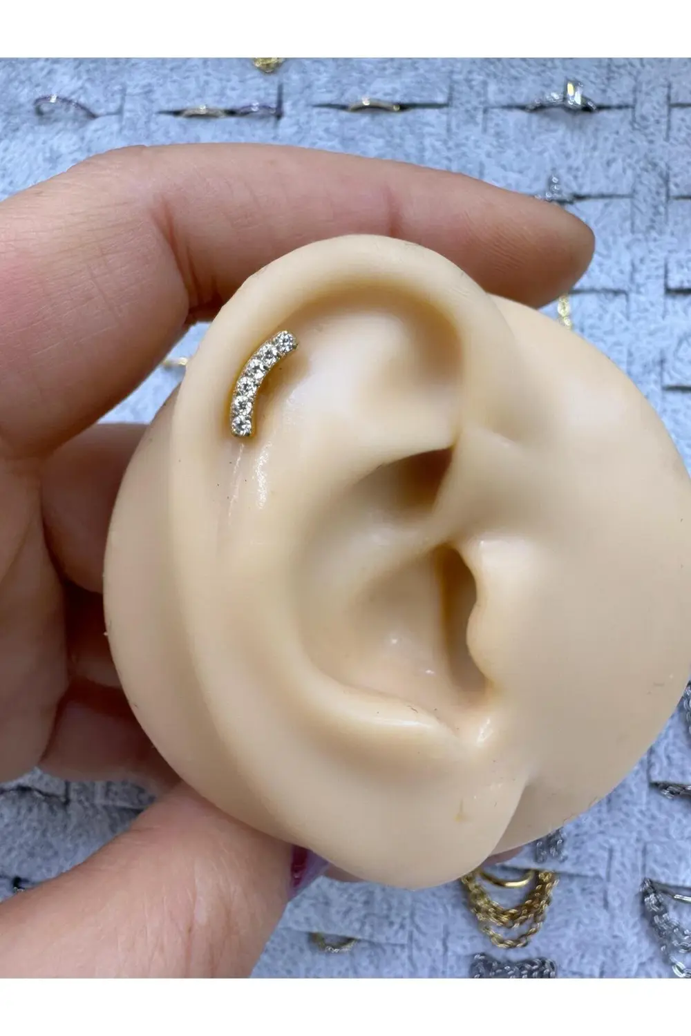 1 adet G23 TİTANİUM ( TİTANYUM) HELİX TRAGUS CONCH UYUMLU PİERCİN