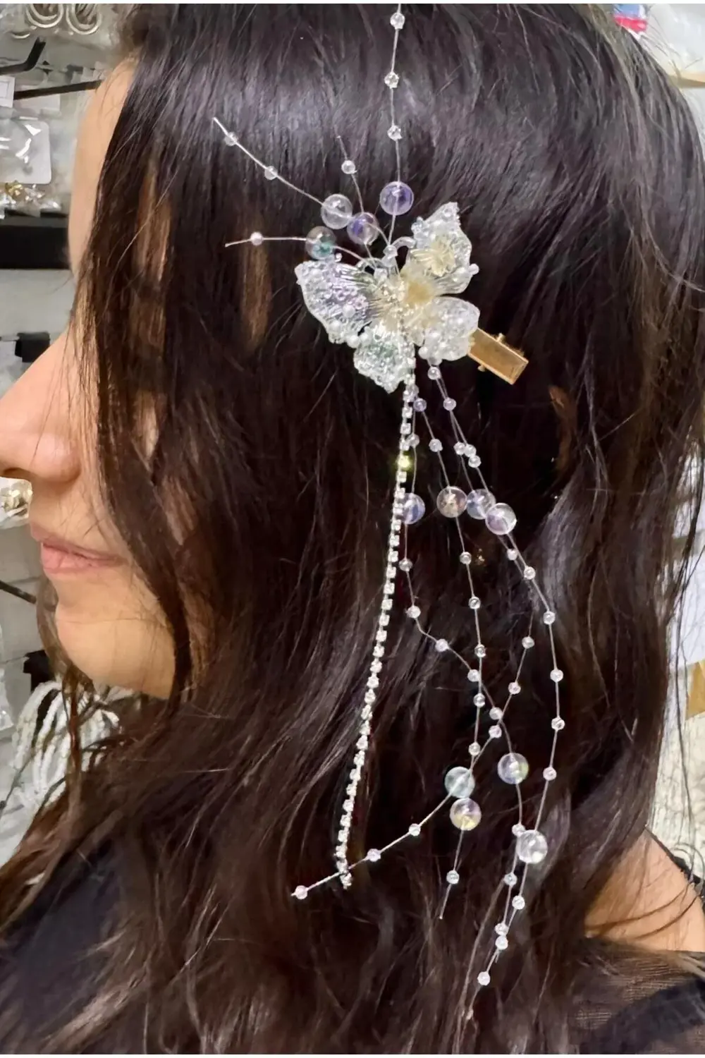 1 ADET KELEBEKLİ SU YOLU TAŞLI IŞILTILI YAN PENS TOKA